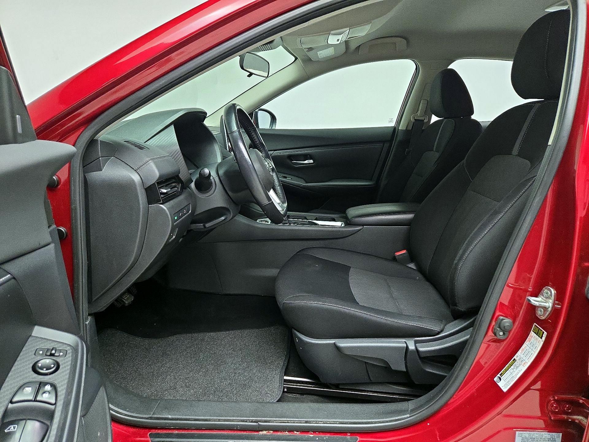 Thumbnail: 2021 Nissan Sentra - 11