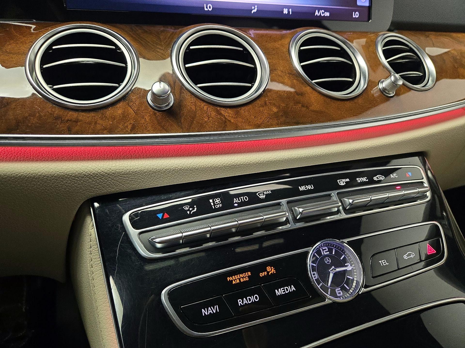 Thumbnail: 2017 Mercedes-Benz E-Class - 17