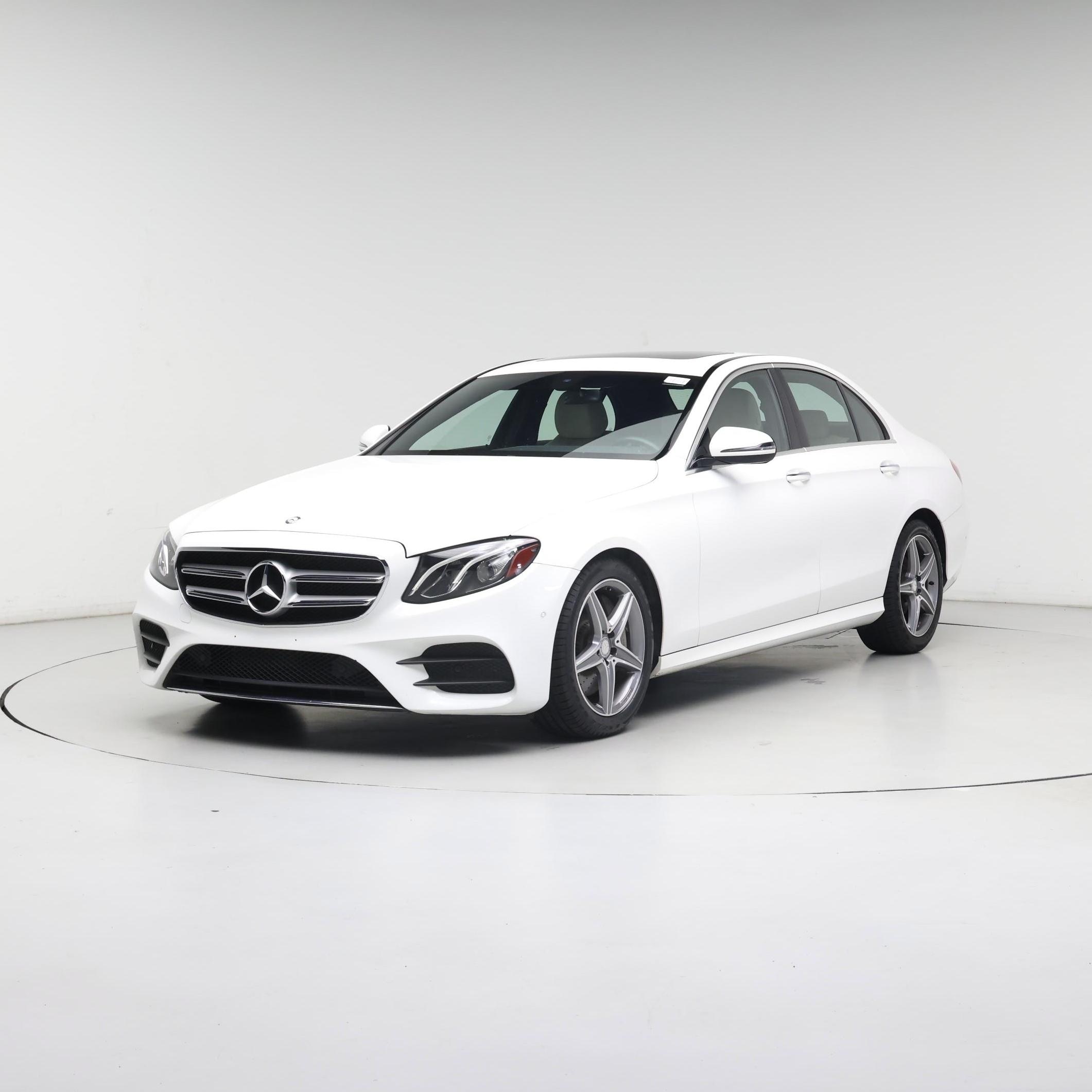 Thumbnail: 2017 Mercedes-Benz E-Class - 4