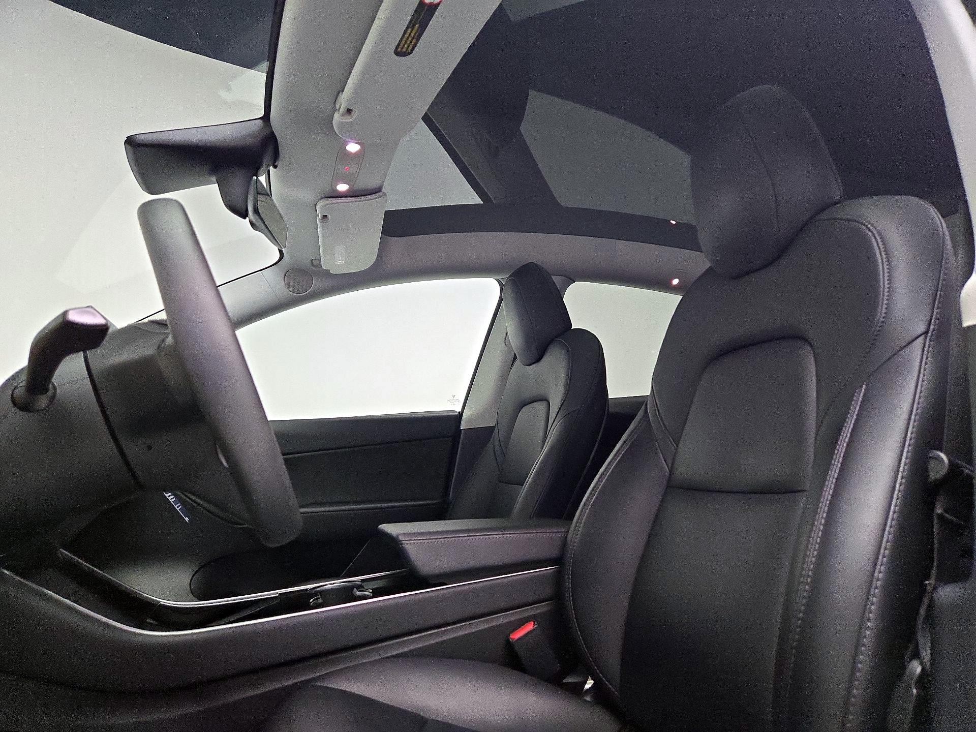 Thumbnail: 2020 Tesla Model Y - 19