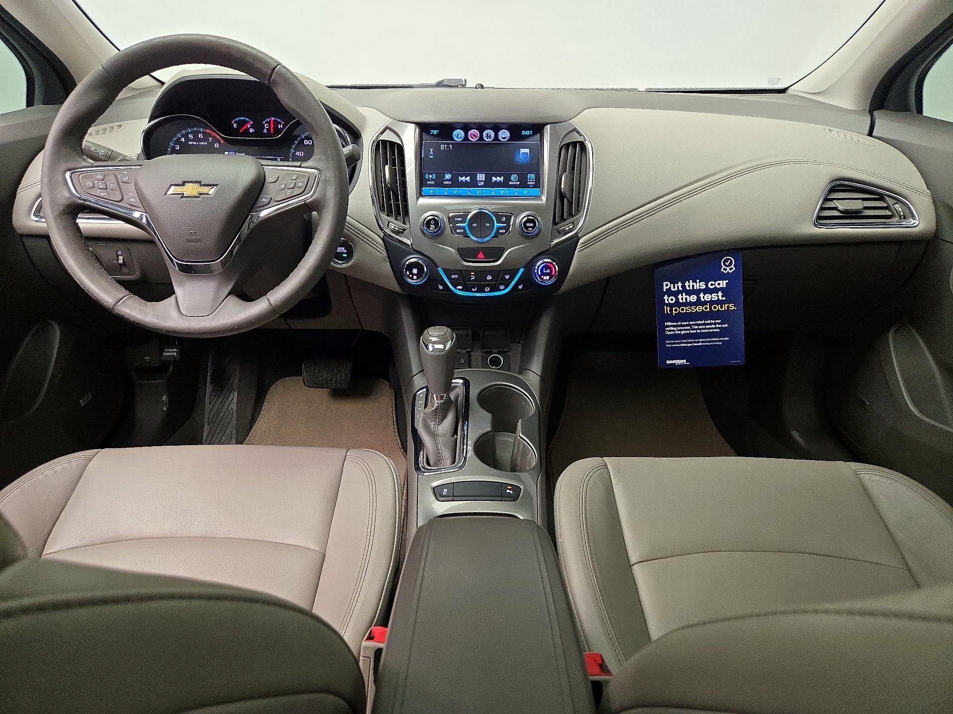 Thumbnail: 2017 Chevrolet Cruze - 9