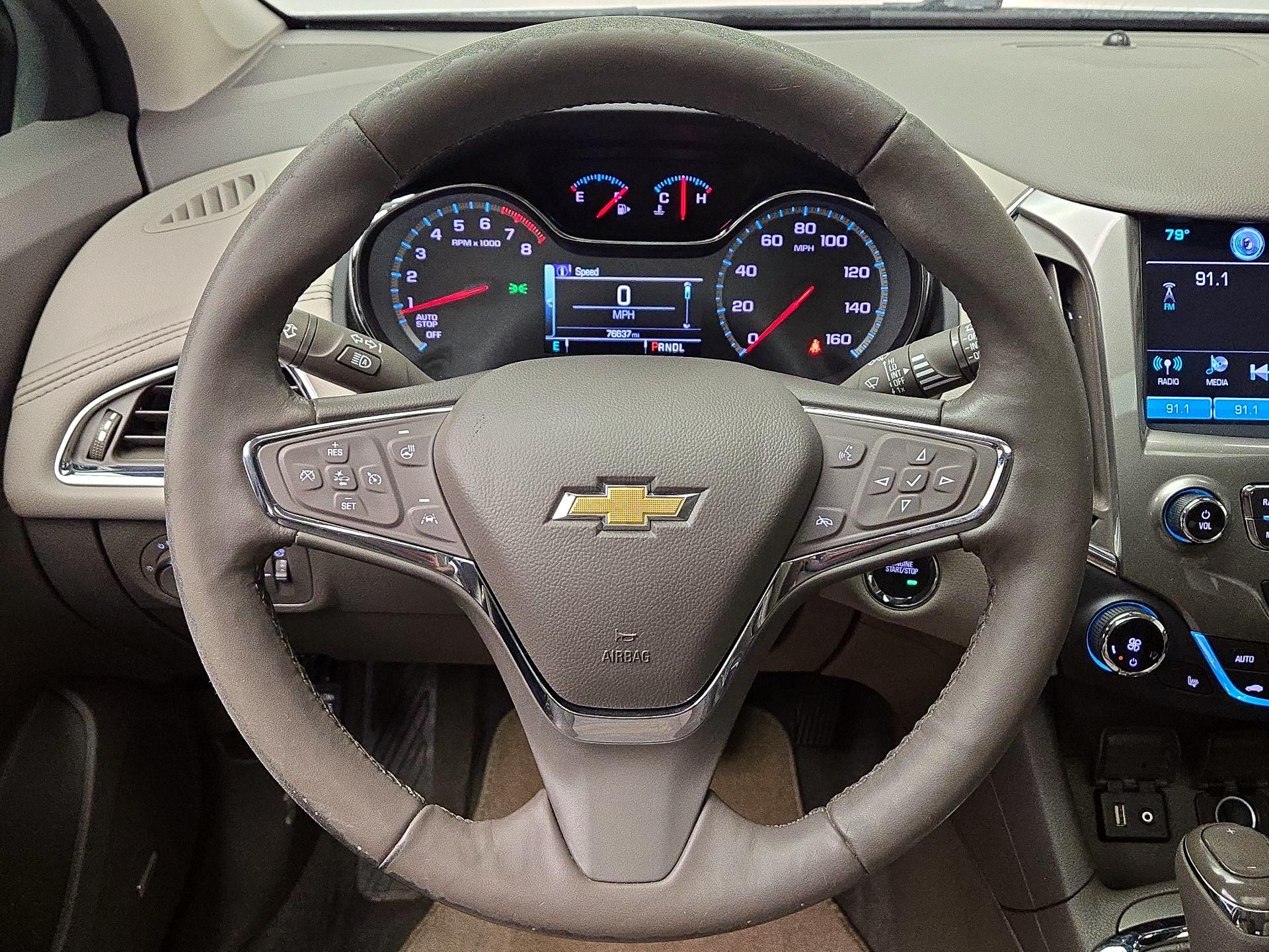 Thumbnail: 2017 Chevrolet Cruze - 10