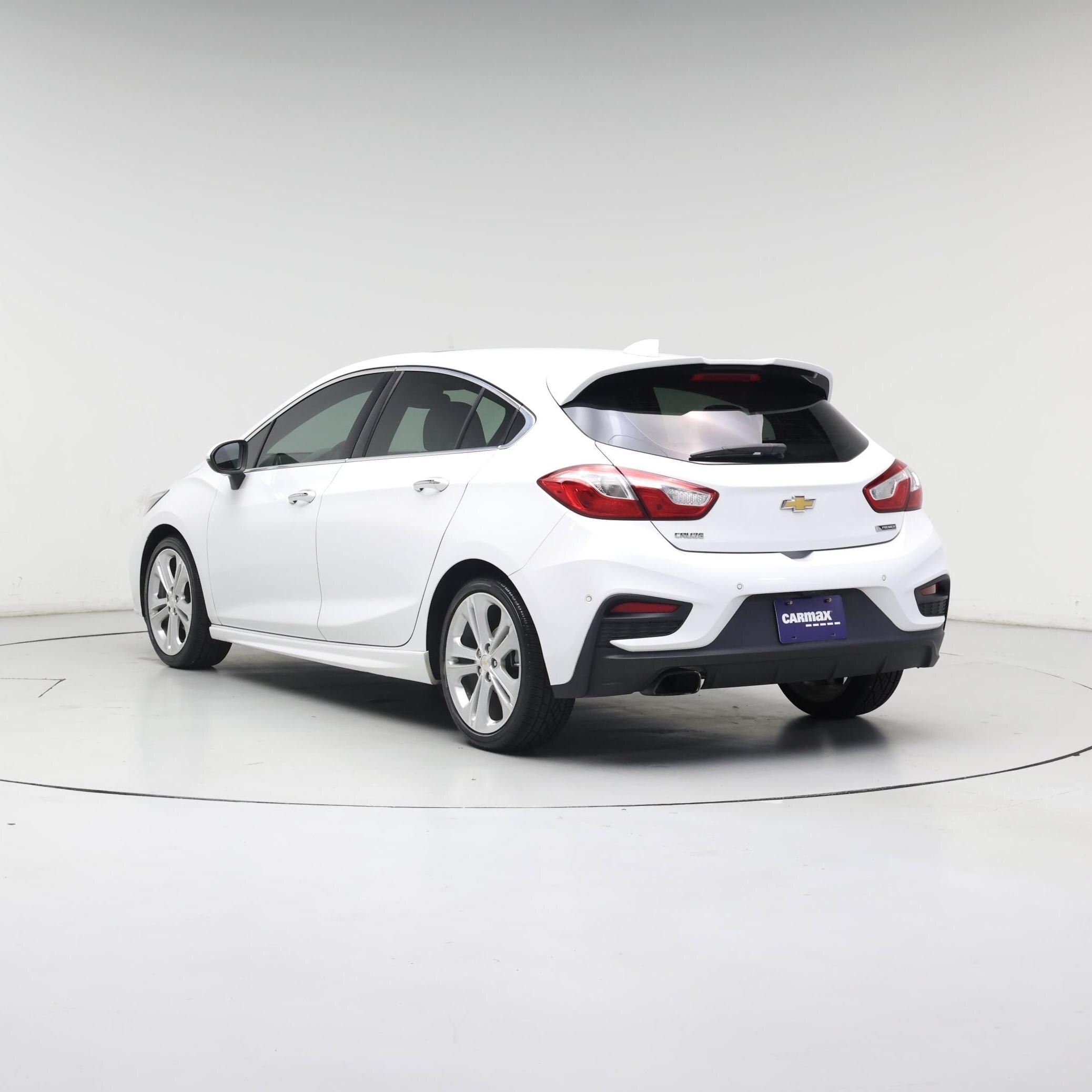 Thumbnail: 2017 Chevrolet Cruze - 2