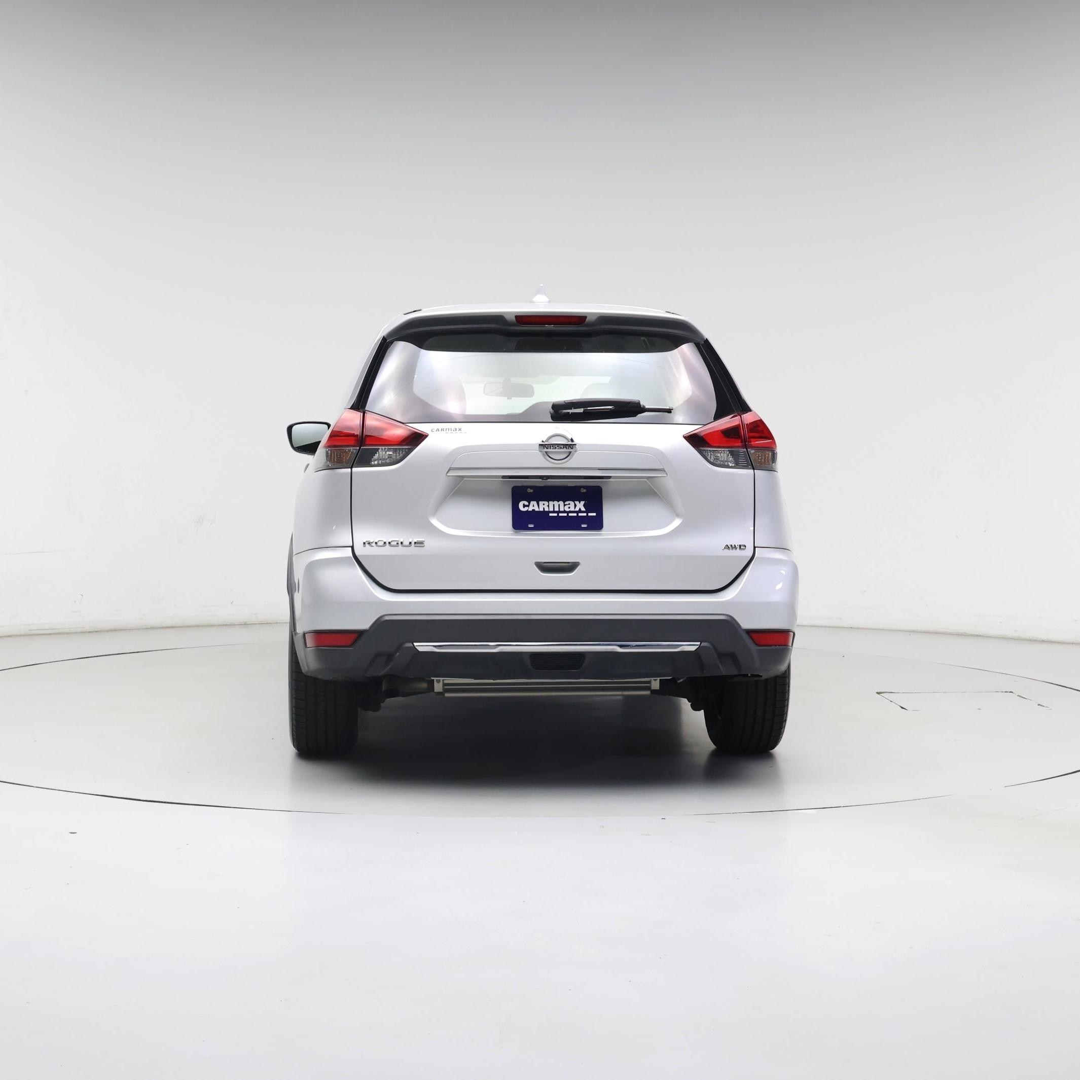 Thumbnail: 2017 Nissan Rogue - 6
