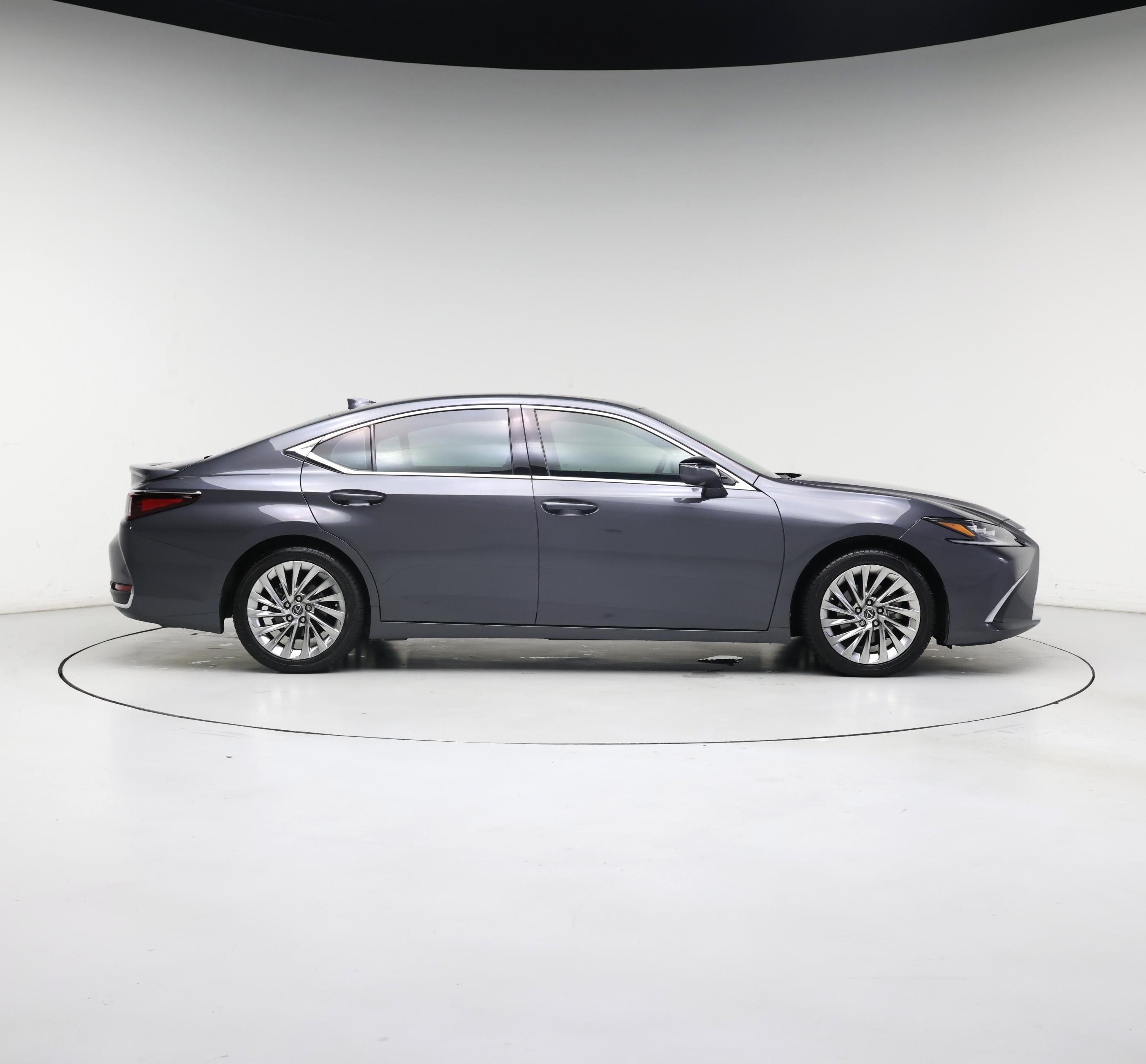 Thumbnail: 2023 Lexus ES - 7