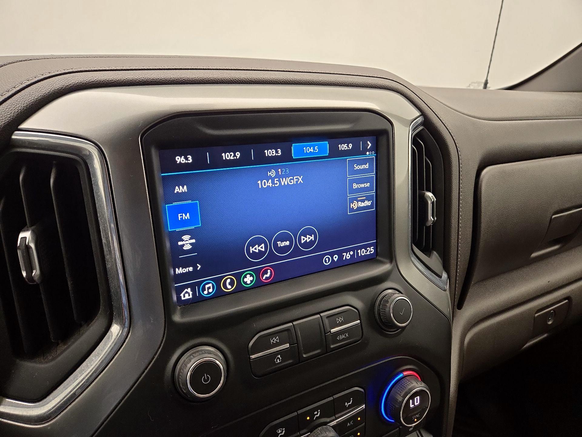 Thumbnail: 2021 Chevrolet Silverado 1500 - 15