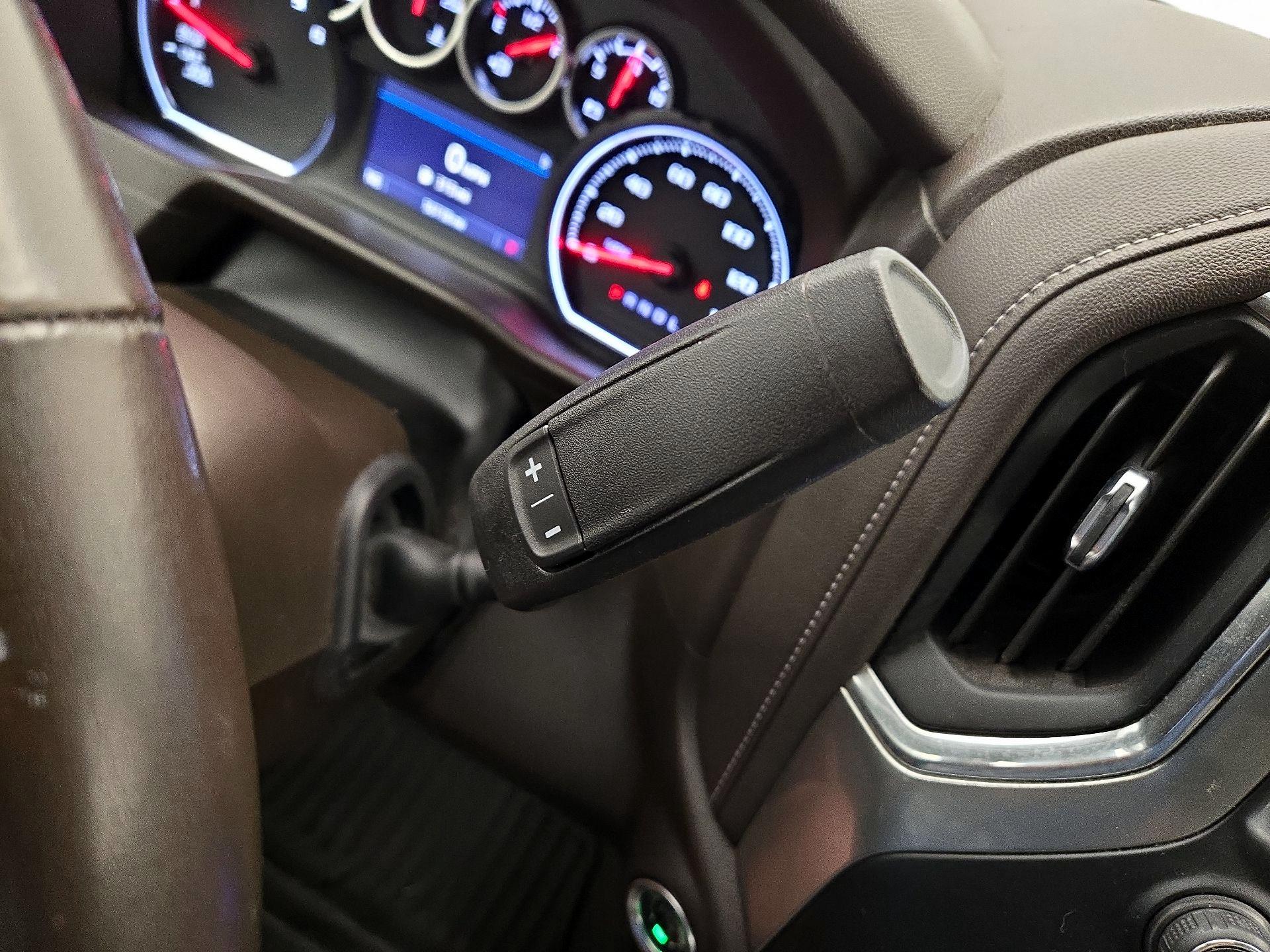 Thumbnail: 2021 Chevrolet Silverado 1500 - 17