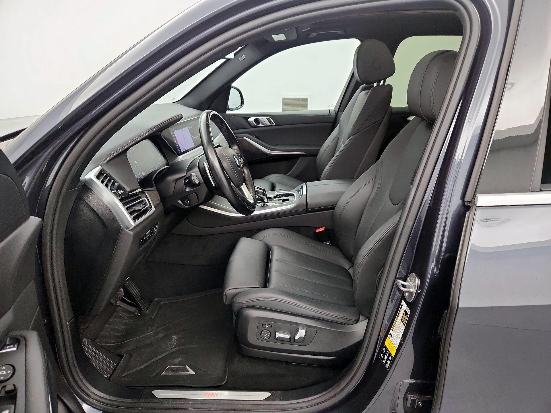 Thumbnail: 2020 BMW X5 - 11