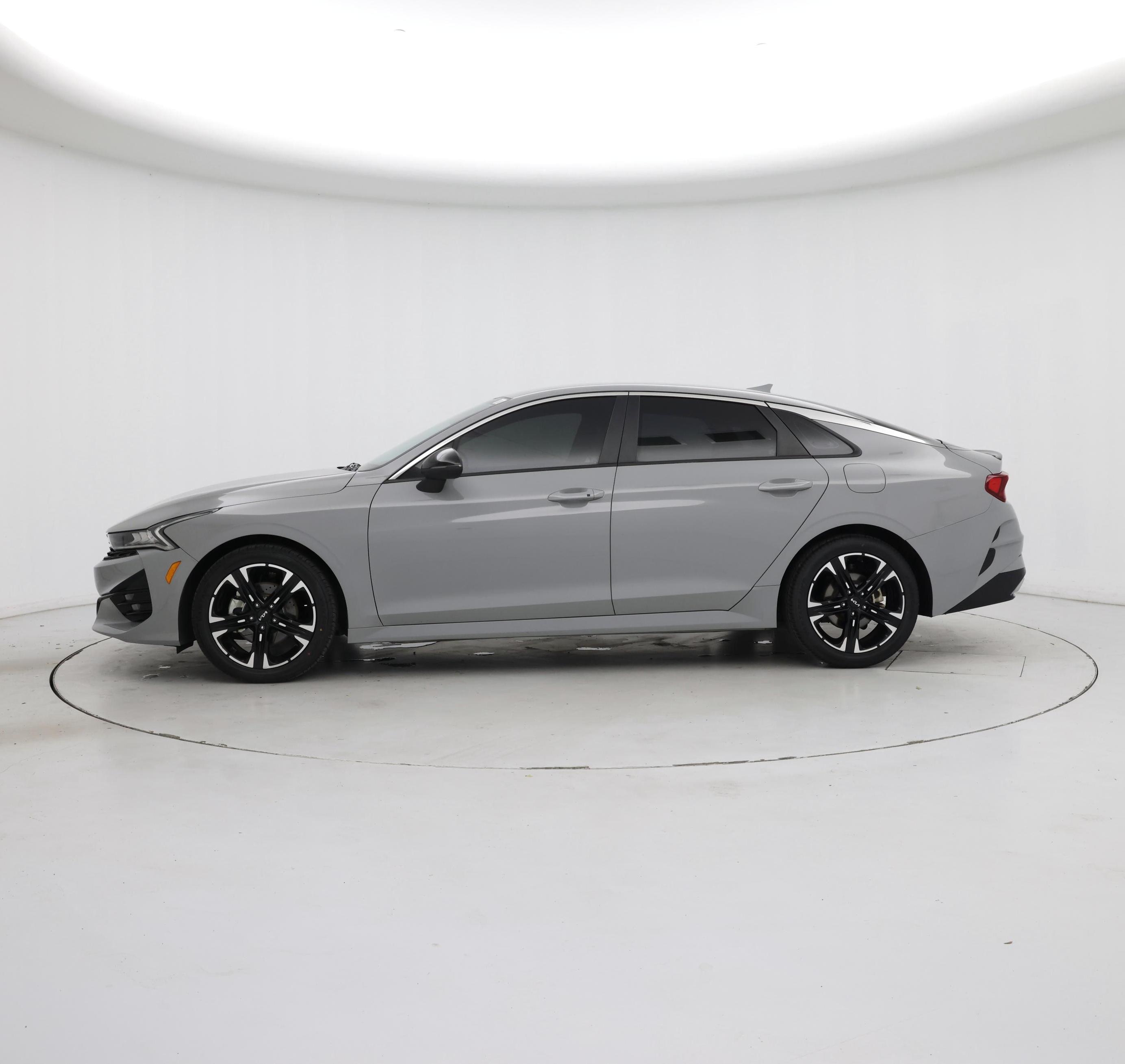 Thumbnail: 2022 Kia K5 - 3
