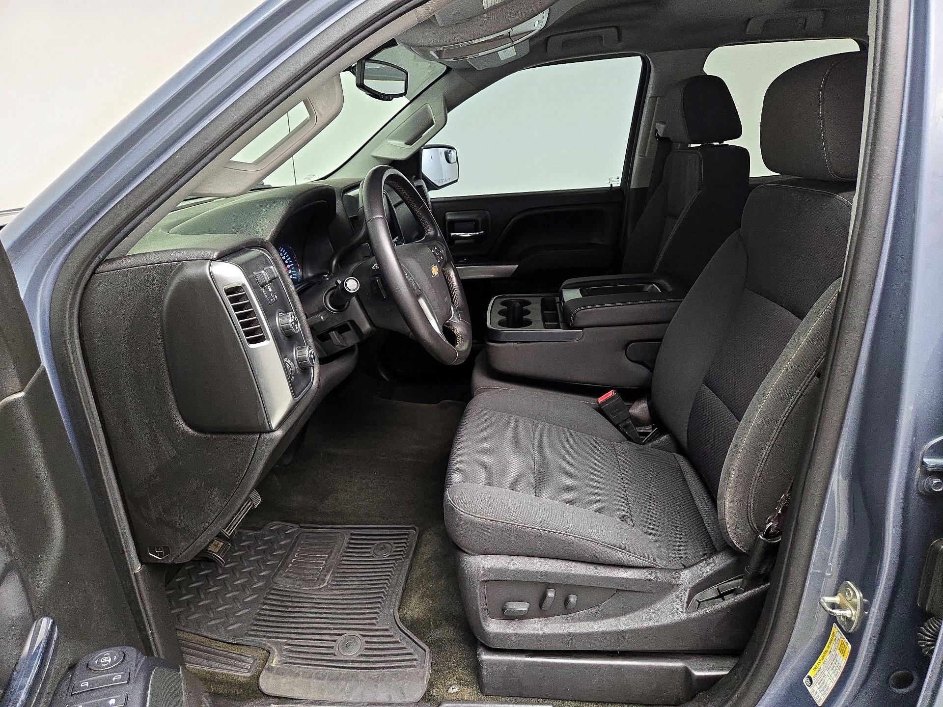 Thumbnail: 2016 Chevrolet Silverado 1500 - 11