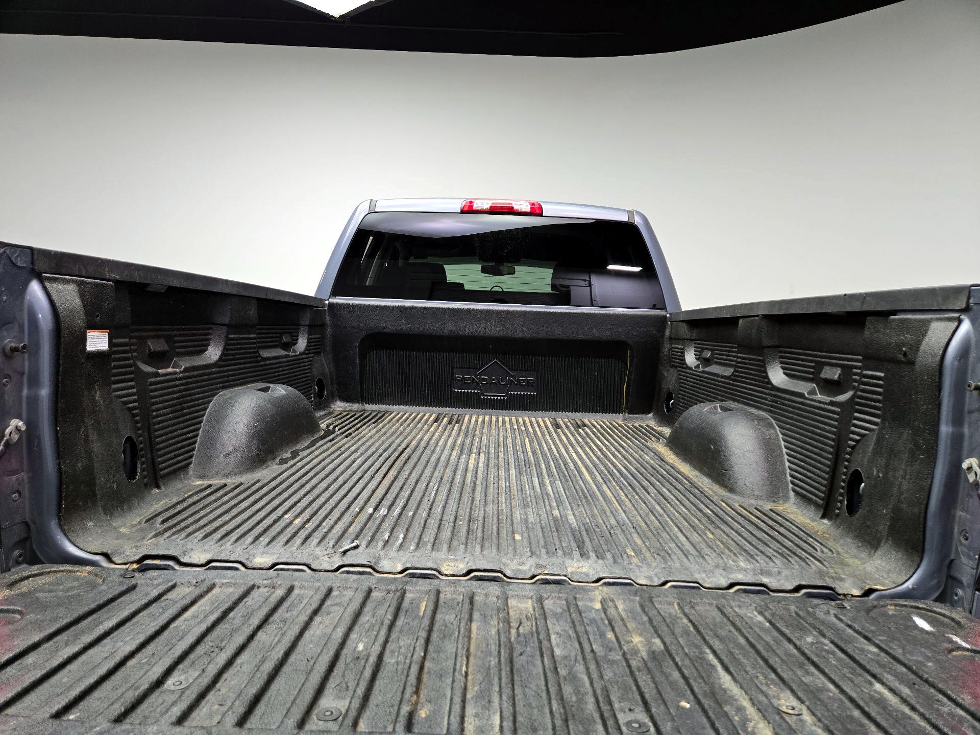 Thumbnail: 2016 Chevrolet Silverado 1500 - 20