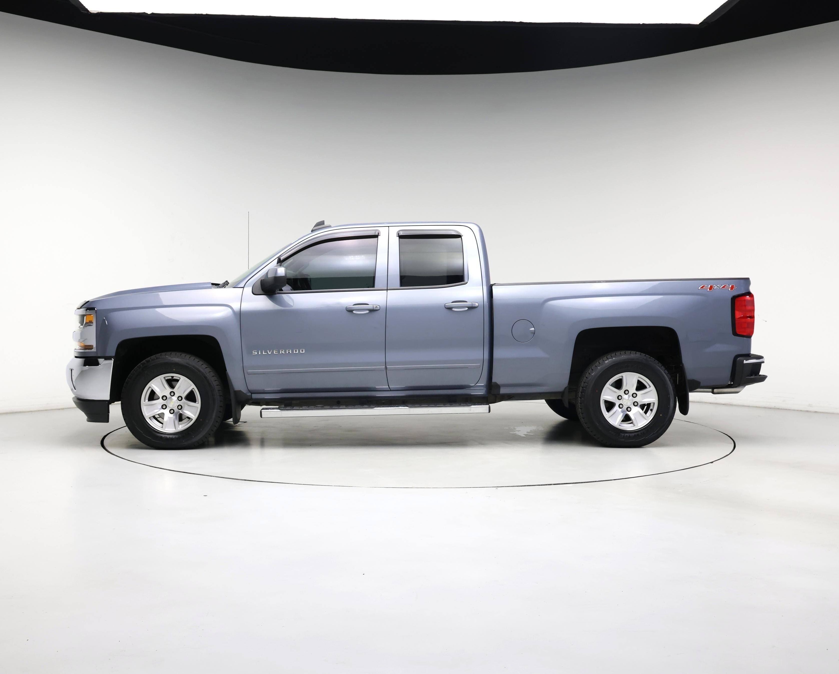 Thumbnail: 2016 Chevrolet Silverado 1500 - 3