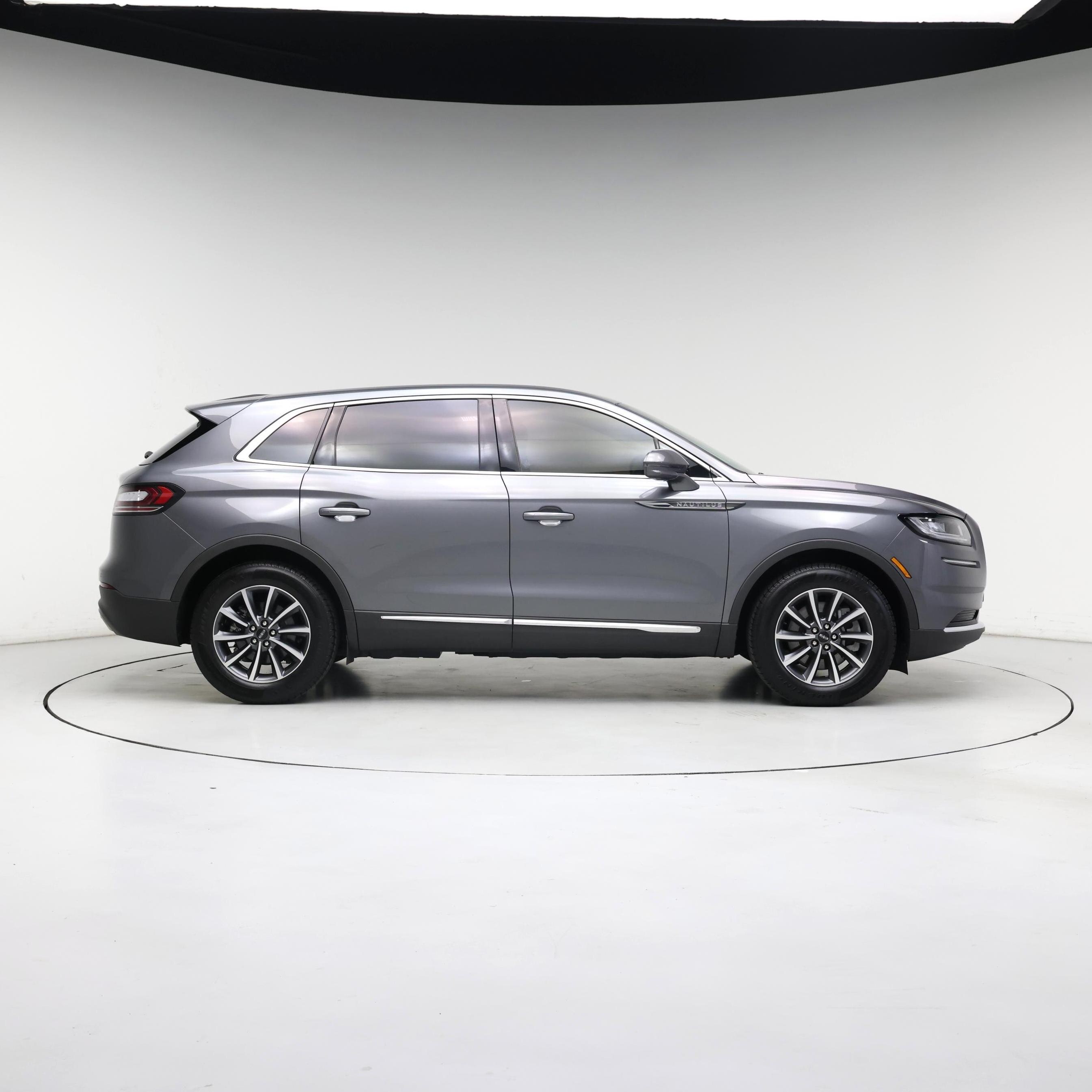 Thumbnail: 2022 Lincoln Nautilus - 7