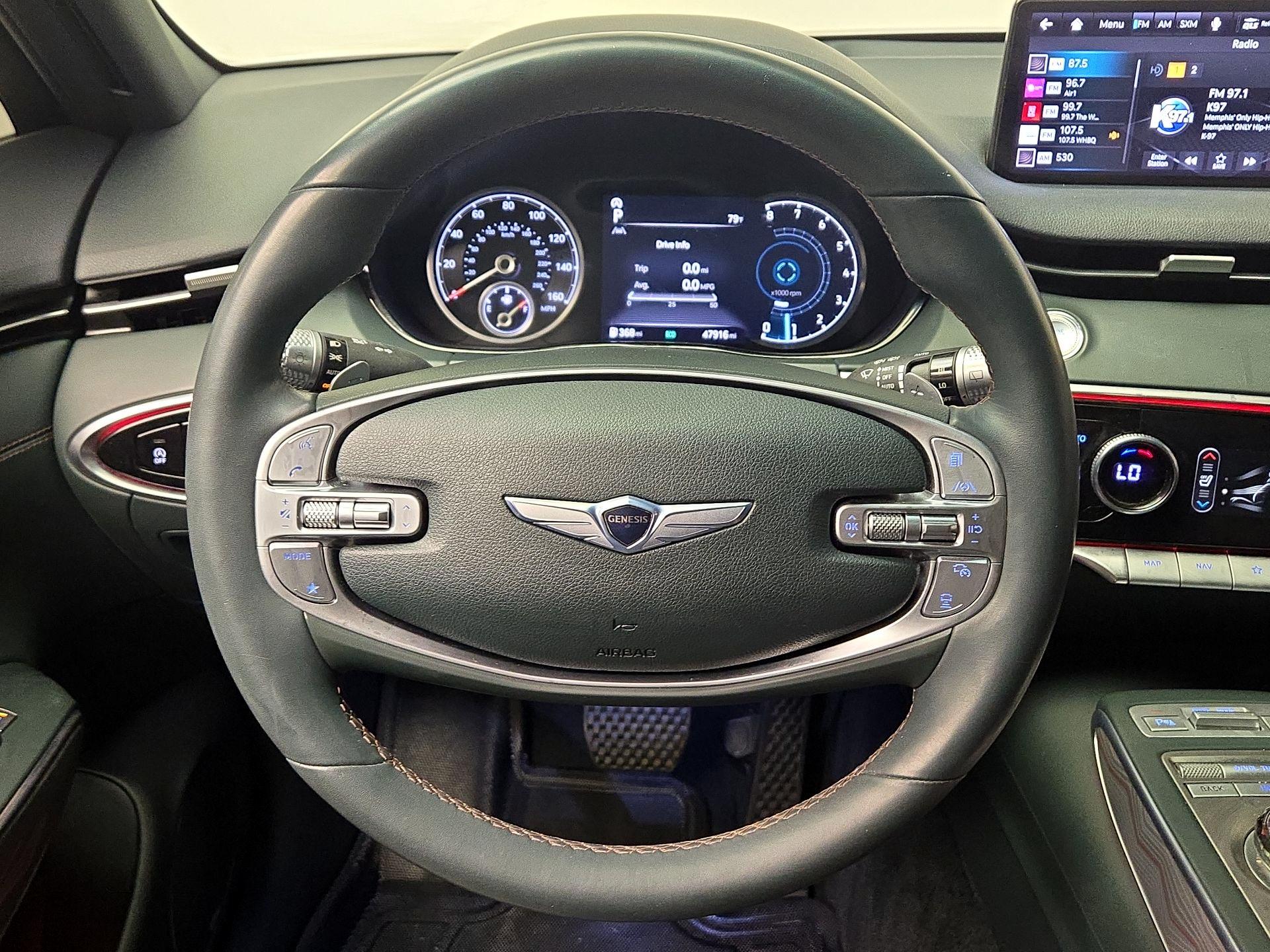 Thumbnail: 2022 Genesis GV70 - 10