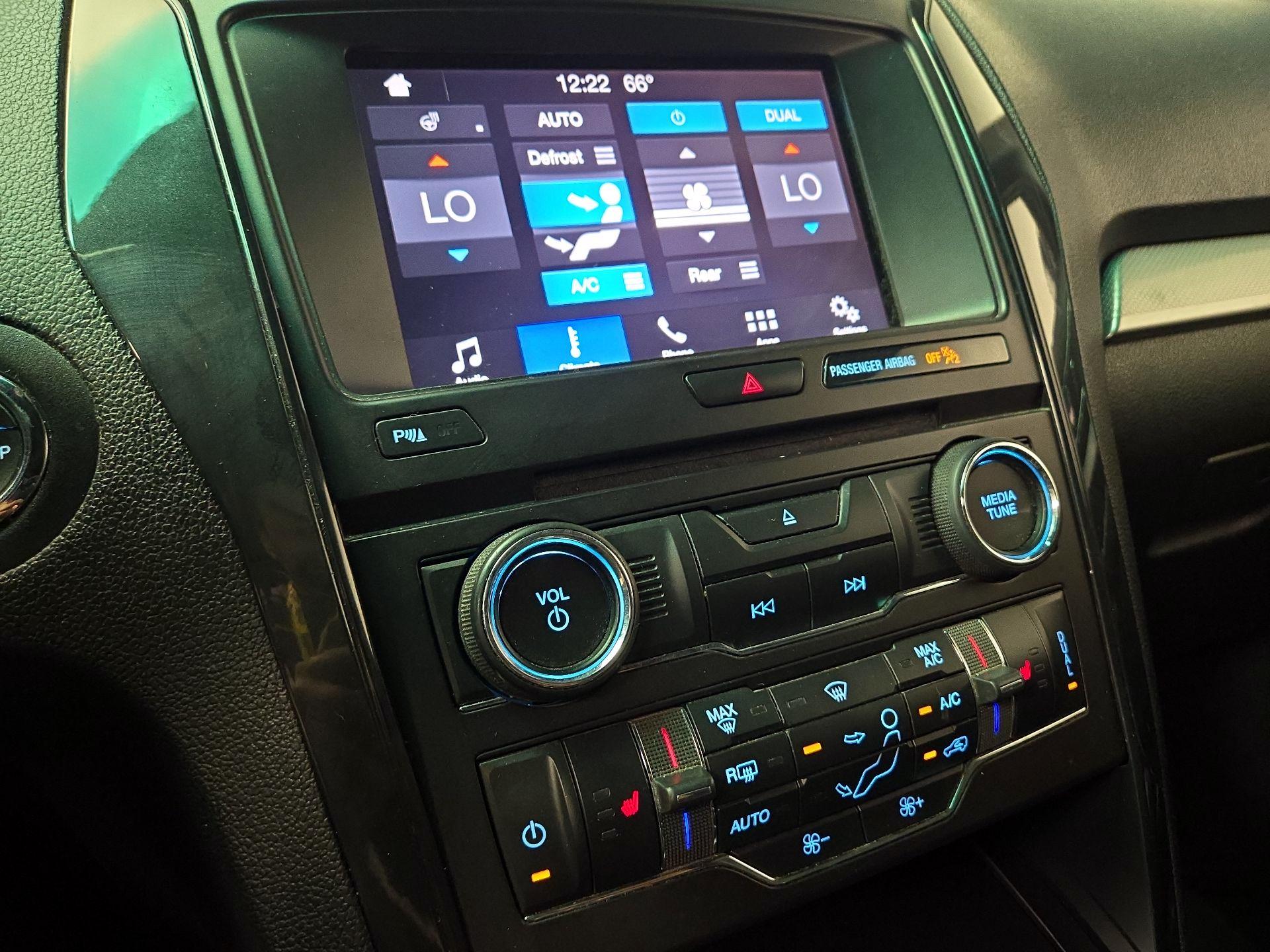 Thumbnail: 2017 Ford Explorer - 16
