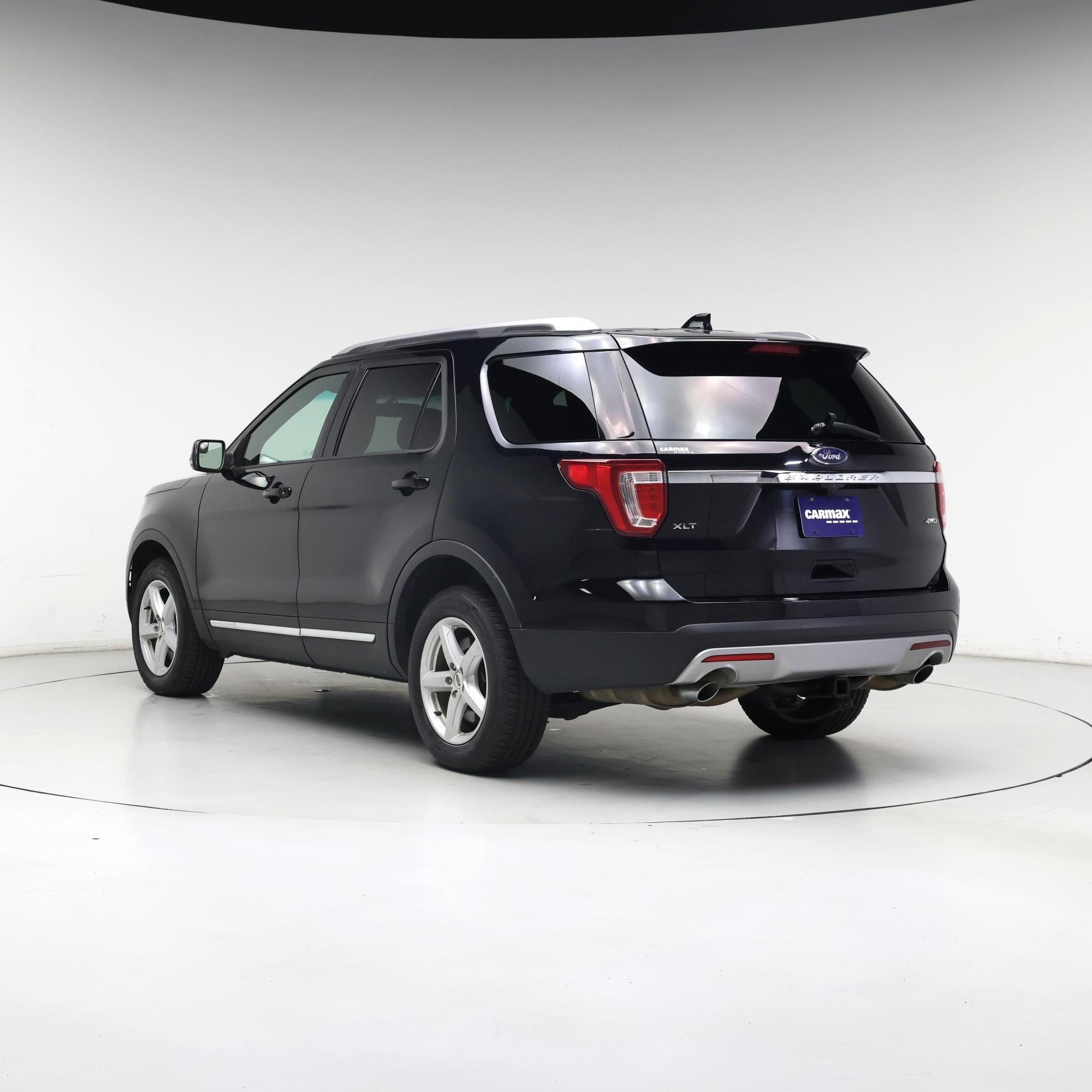 Thumbnail: 2017 Ford Explorer - 2