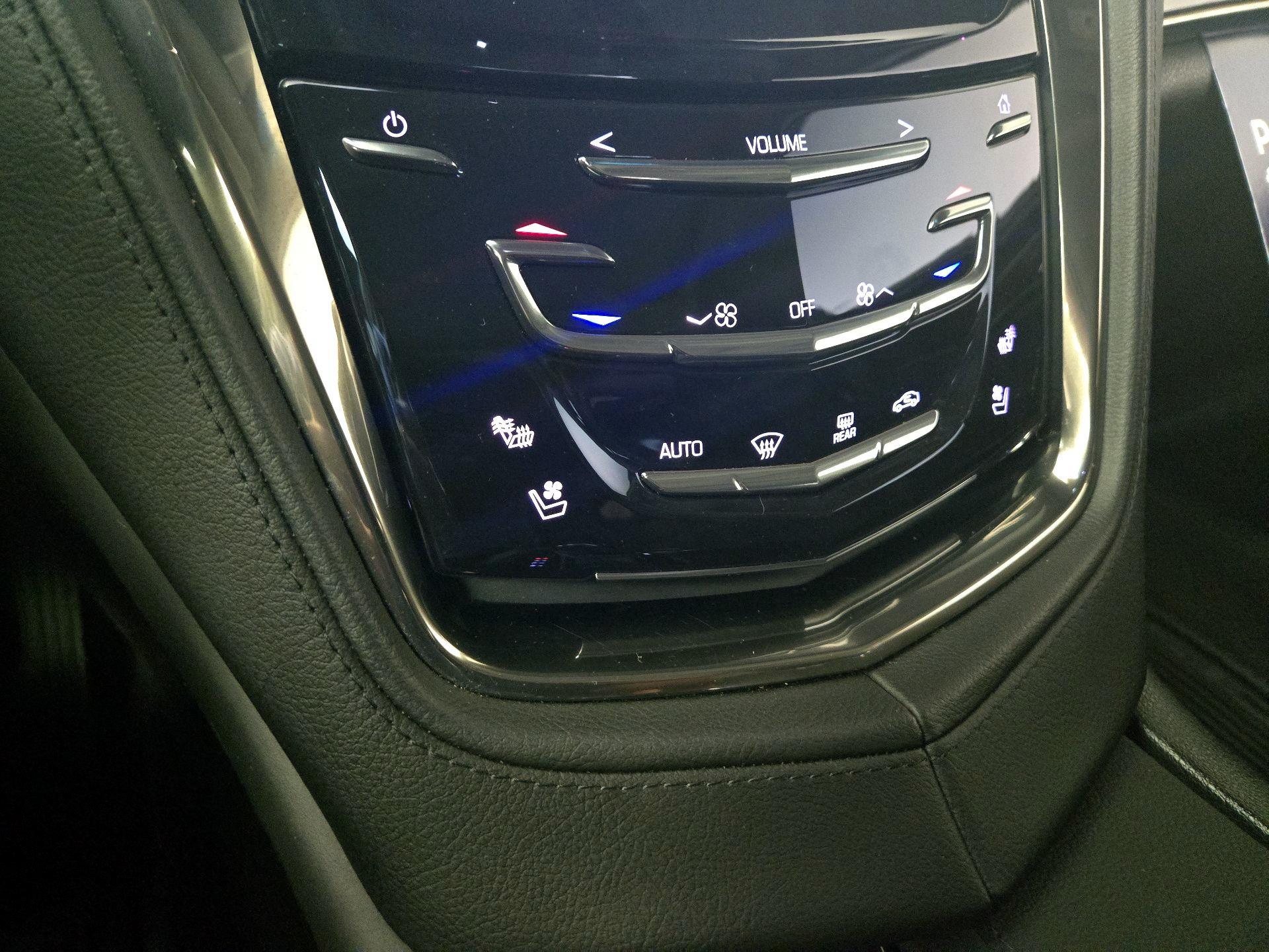 Thumbnail: 2015 Cadillac CTS - 17