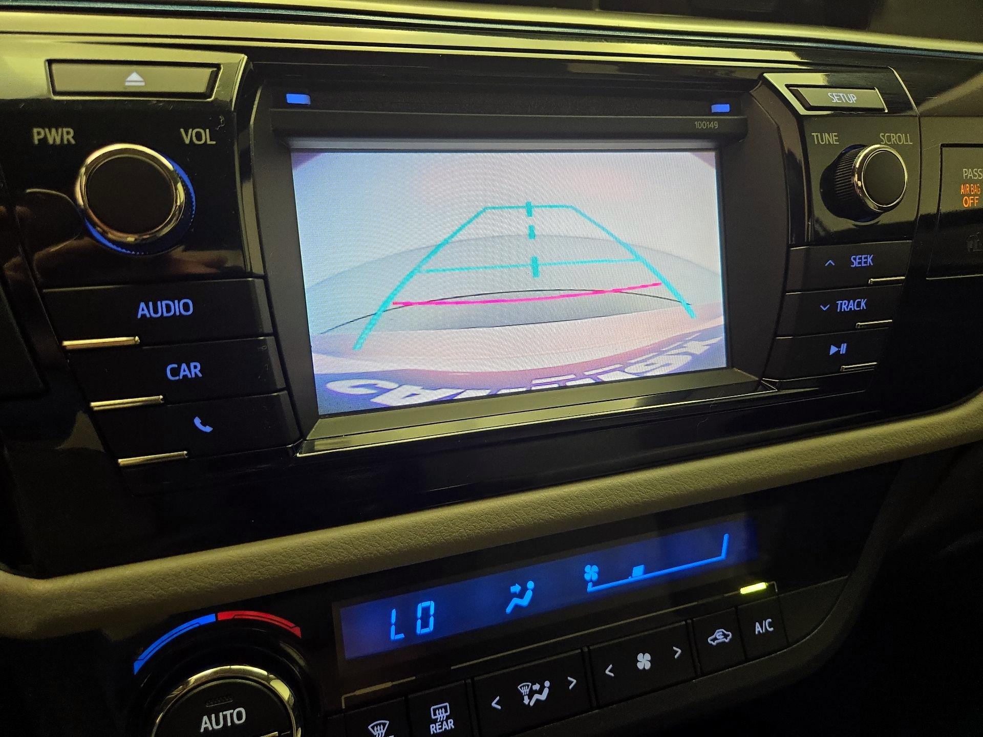 Thumbnail: 2015 Toyota Corolla - 14