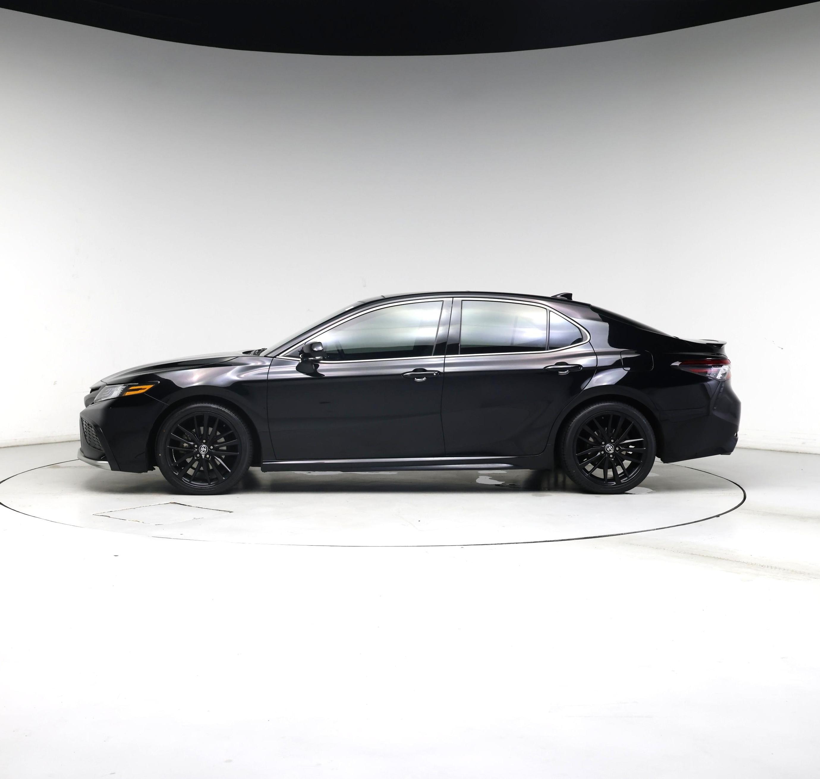 Thumbnail: 2023 Toyota Camry - 3