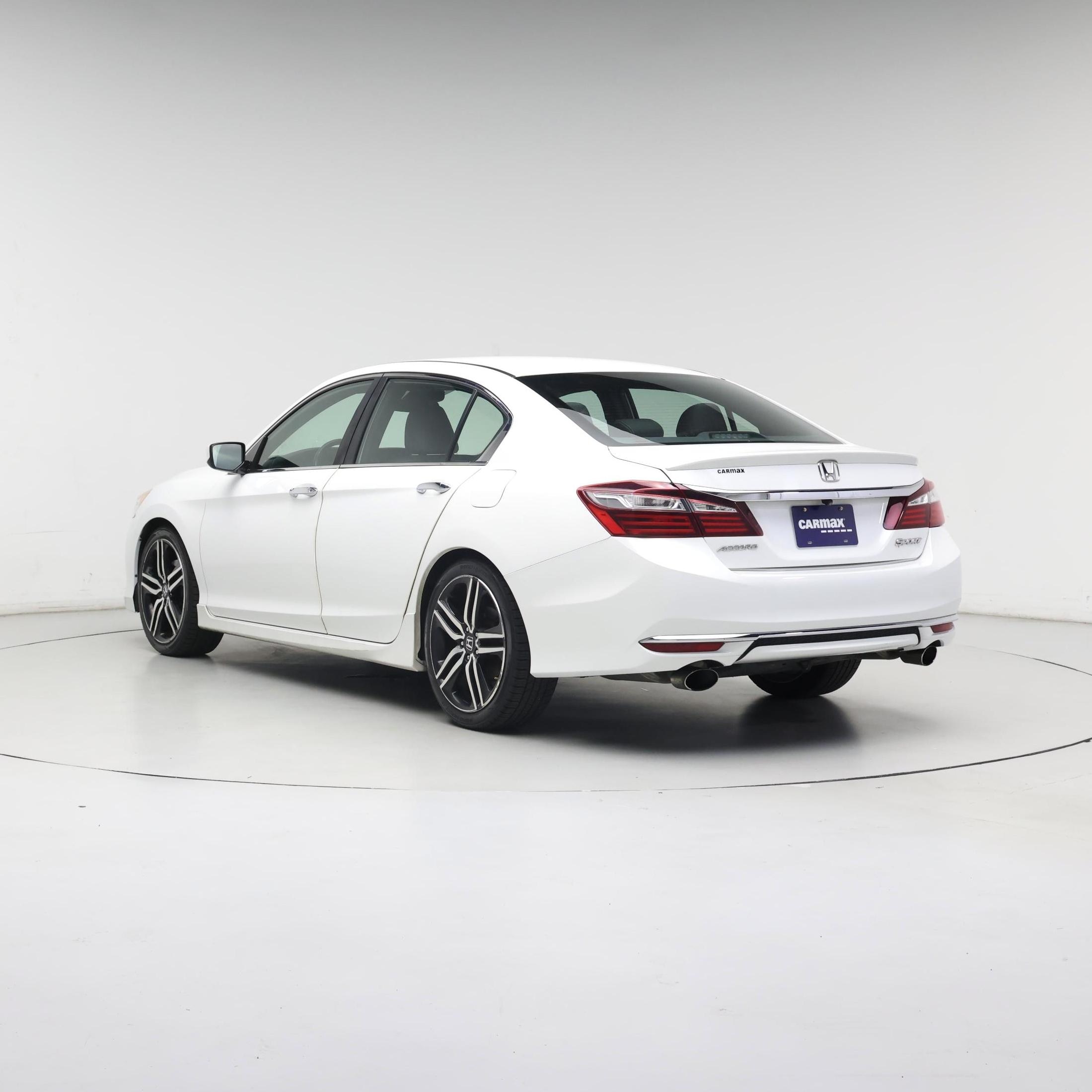 Thumbnail: 2016 Honda Accord - 2