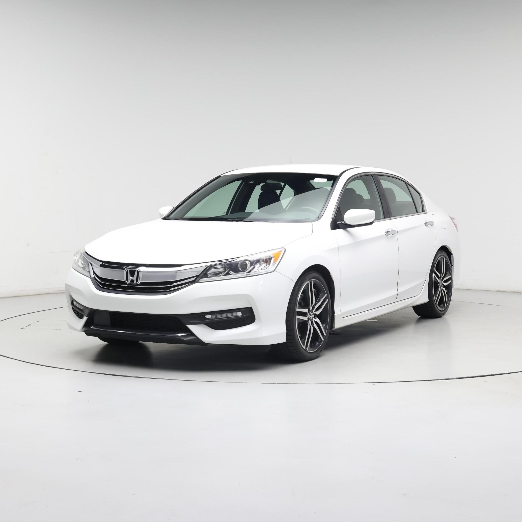 Thumbnail: 2016 Honda Accord - 4