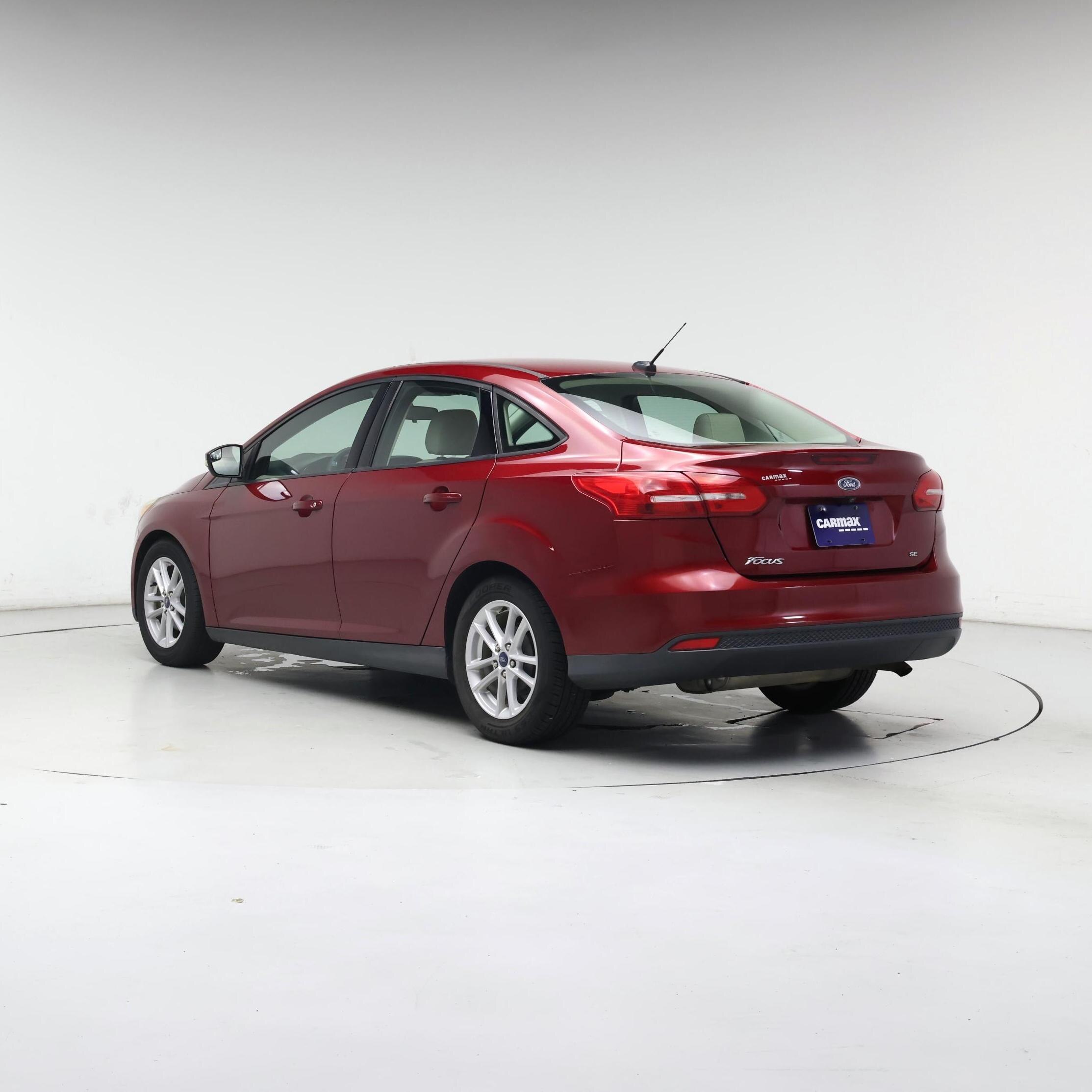 Thumbnail: 2017 Ford Focus - 2