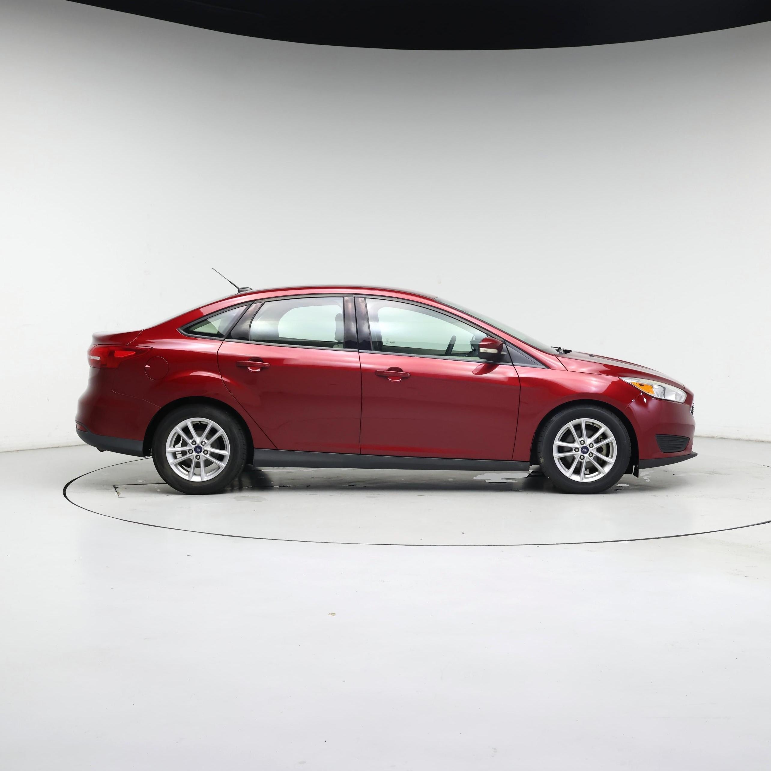 Thumbnail: 2017 Ford Focus - 7