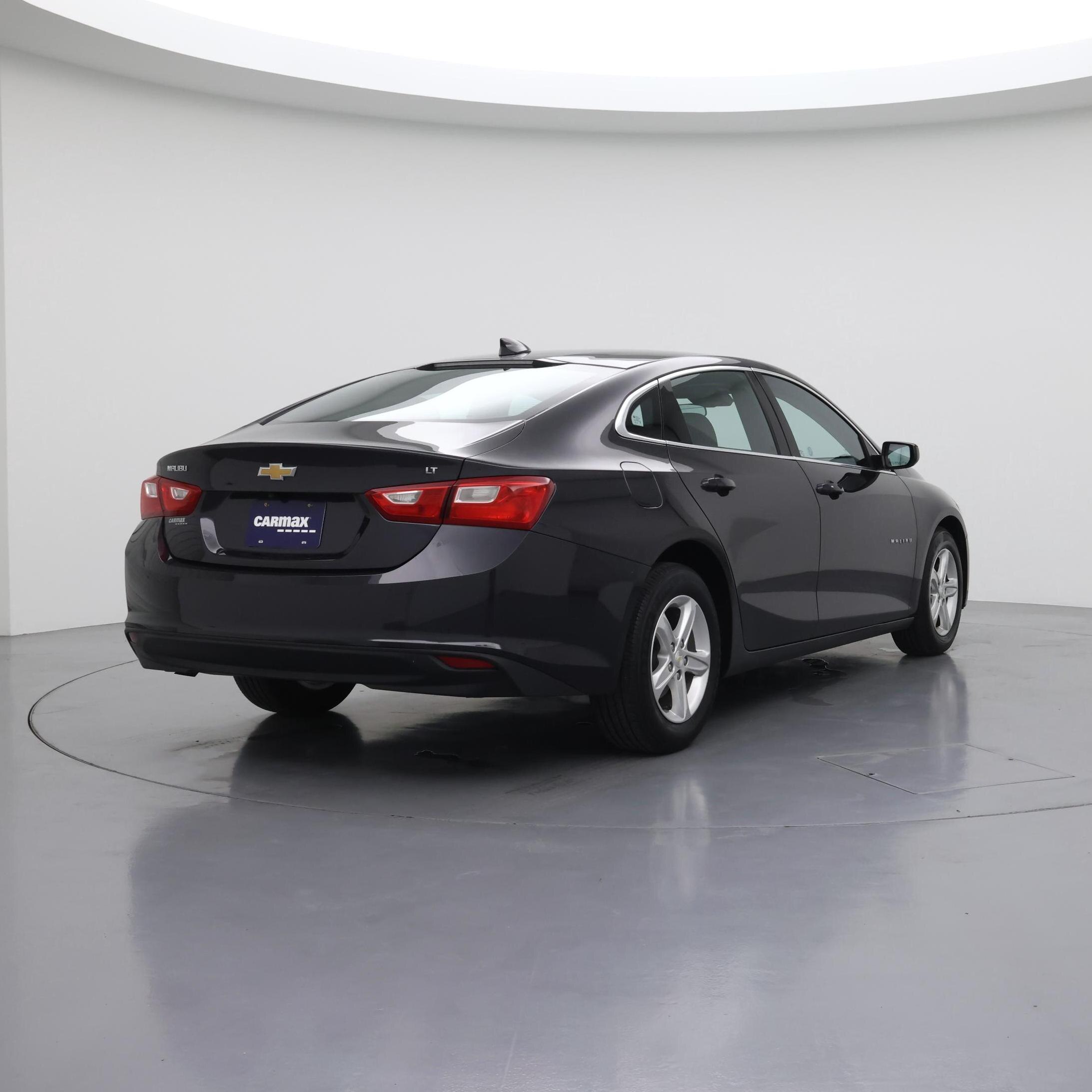 Thumbnail: 2023 Chevrolet Malibu - 8