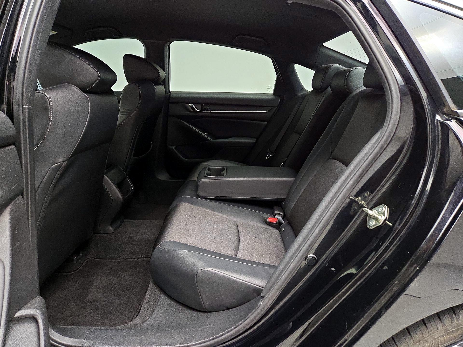Thumbnail: 2018 Honda Accord - 19