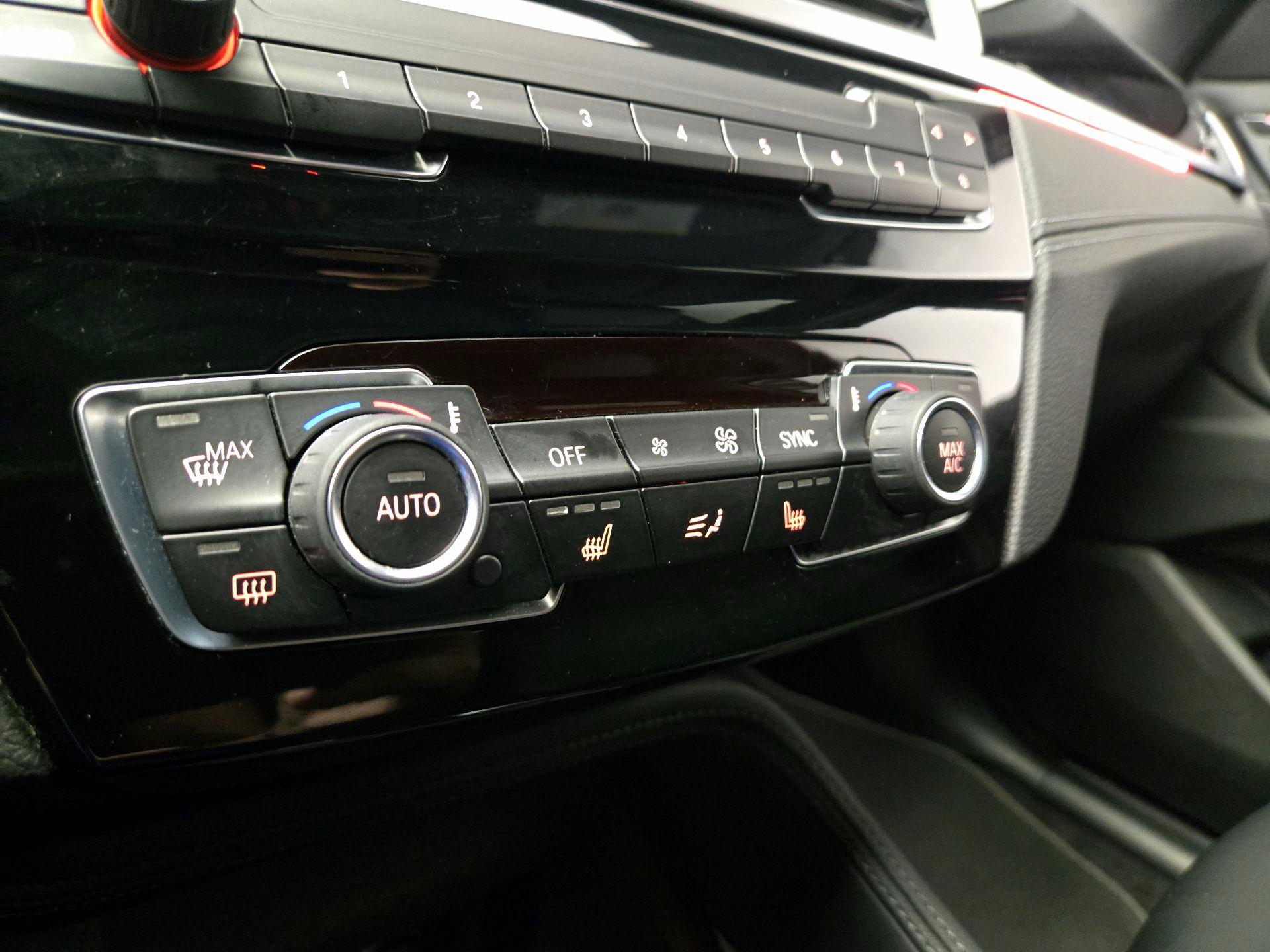 Thumbnail: 2021 BMW X1 - 17