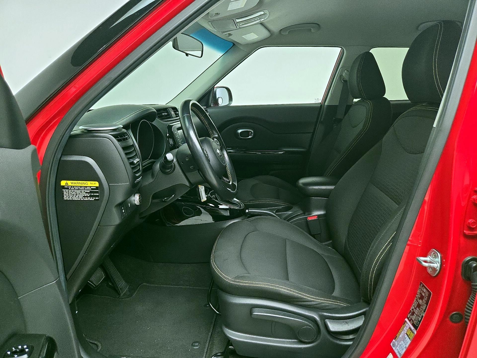 Thumbnail: 2015 Kia Soul - 11