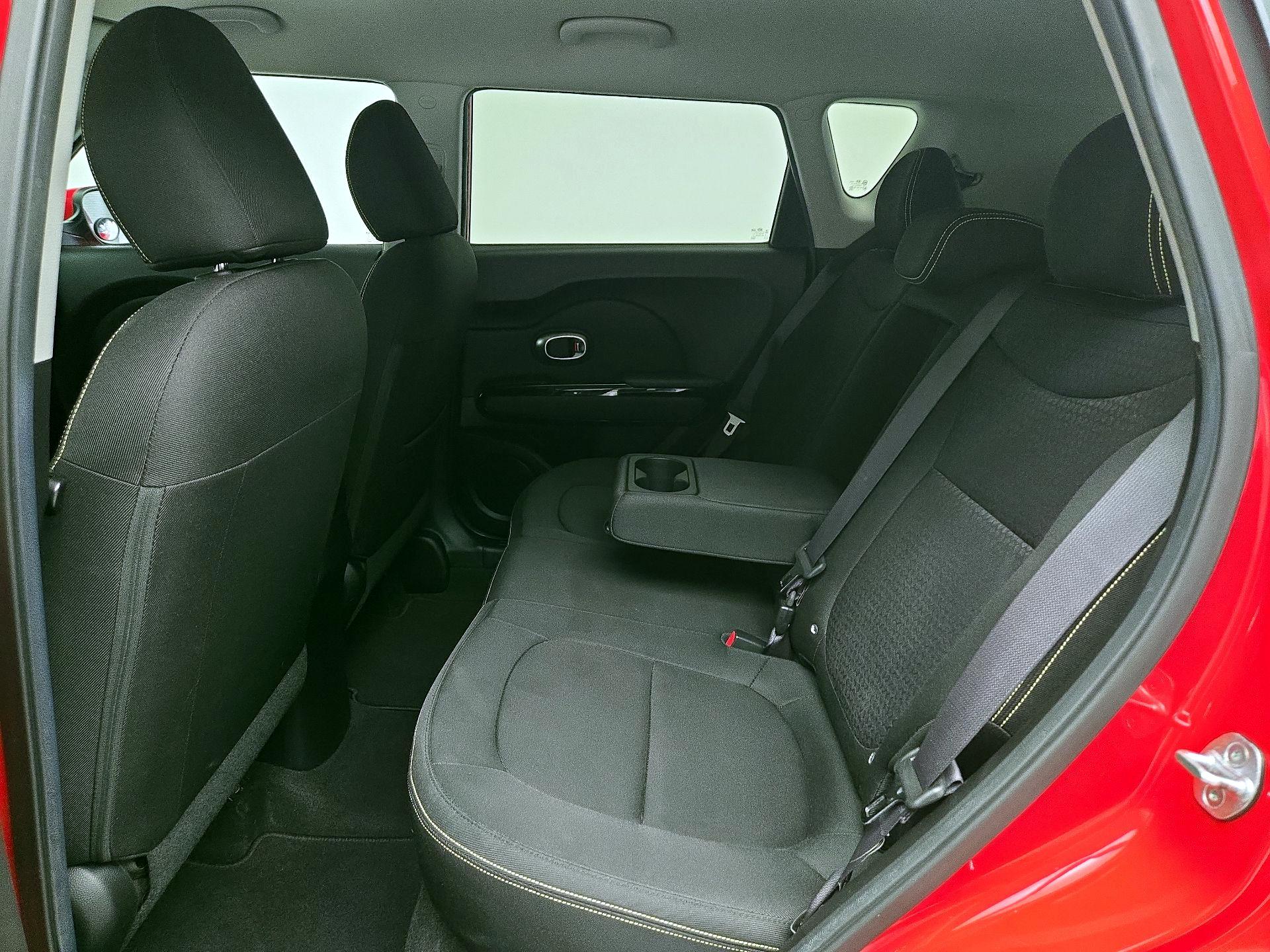 Thumbnail: 2015 Kia Soul - 20
