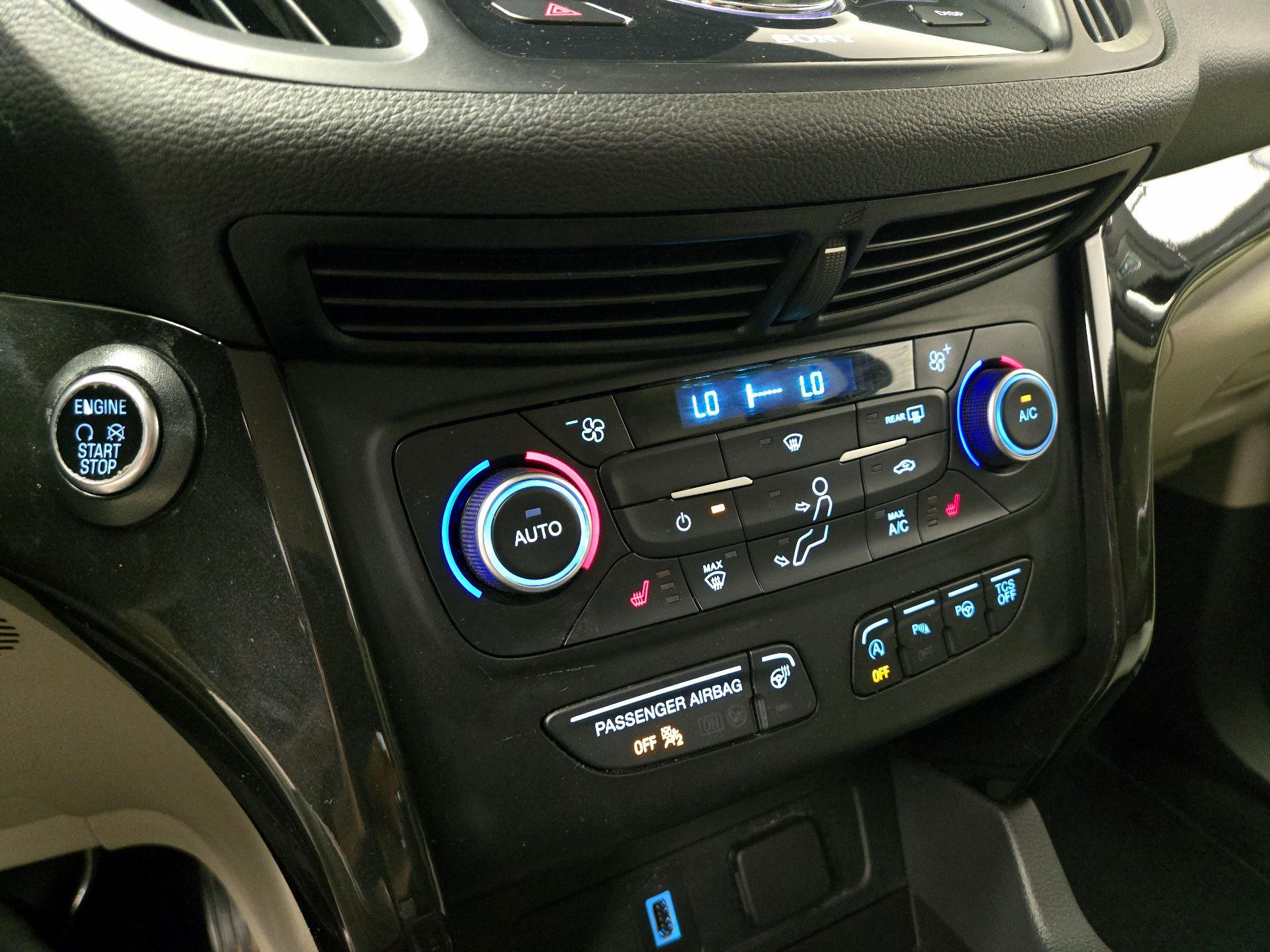 Thumbnail: 2018 Ford Escape - 17