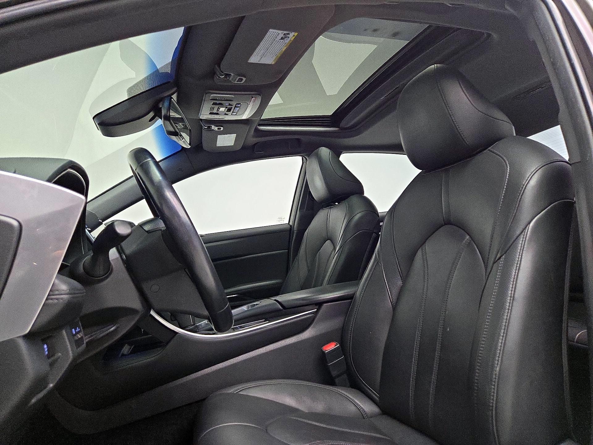 Thumbnail: 2019 Toyota Avalon - 19