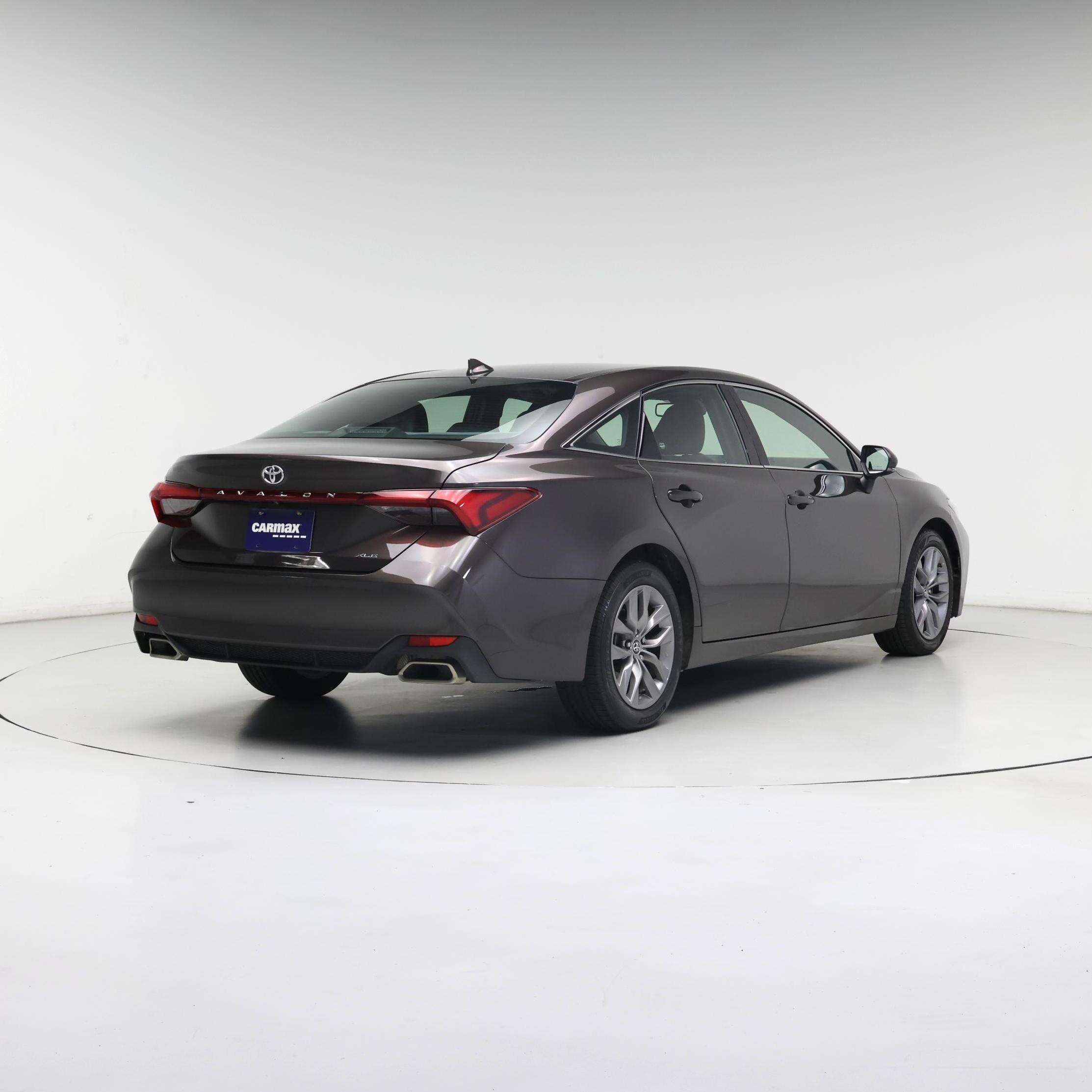 Thumbnail: 2019 Toyota Avalon - 8