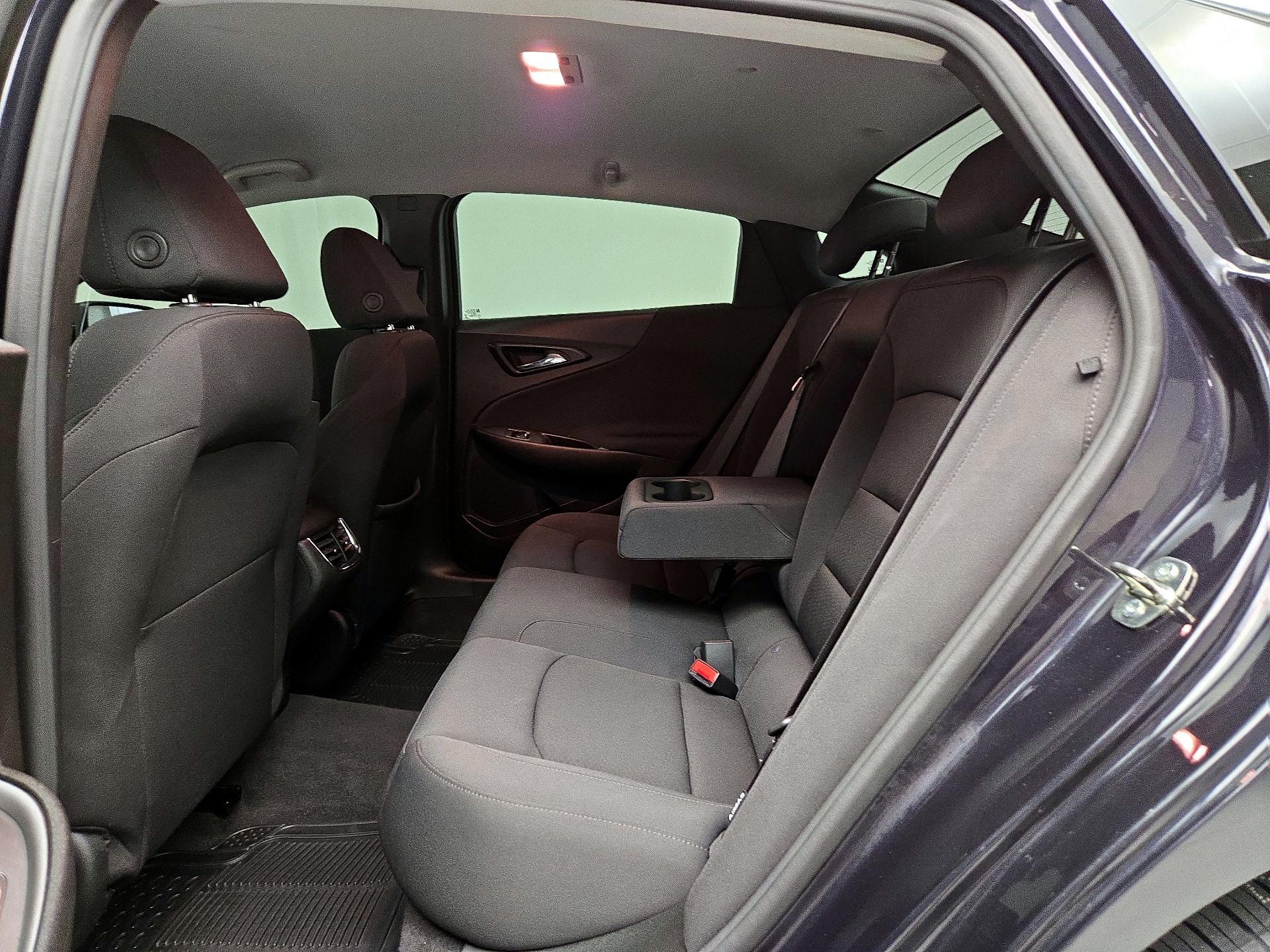 Thumbnail: 2023 Chevrolet Malibu - 19