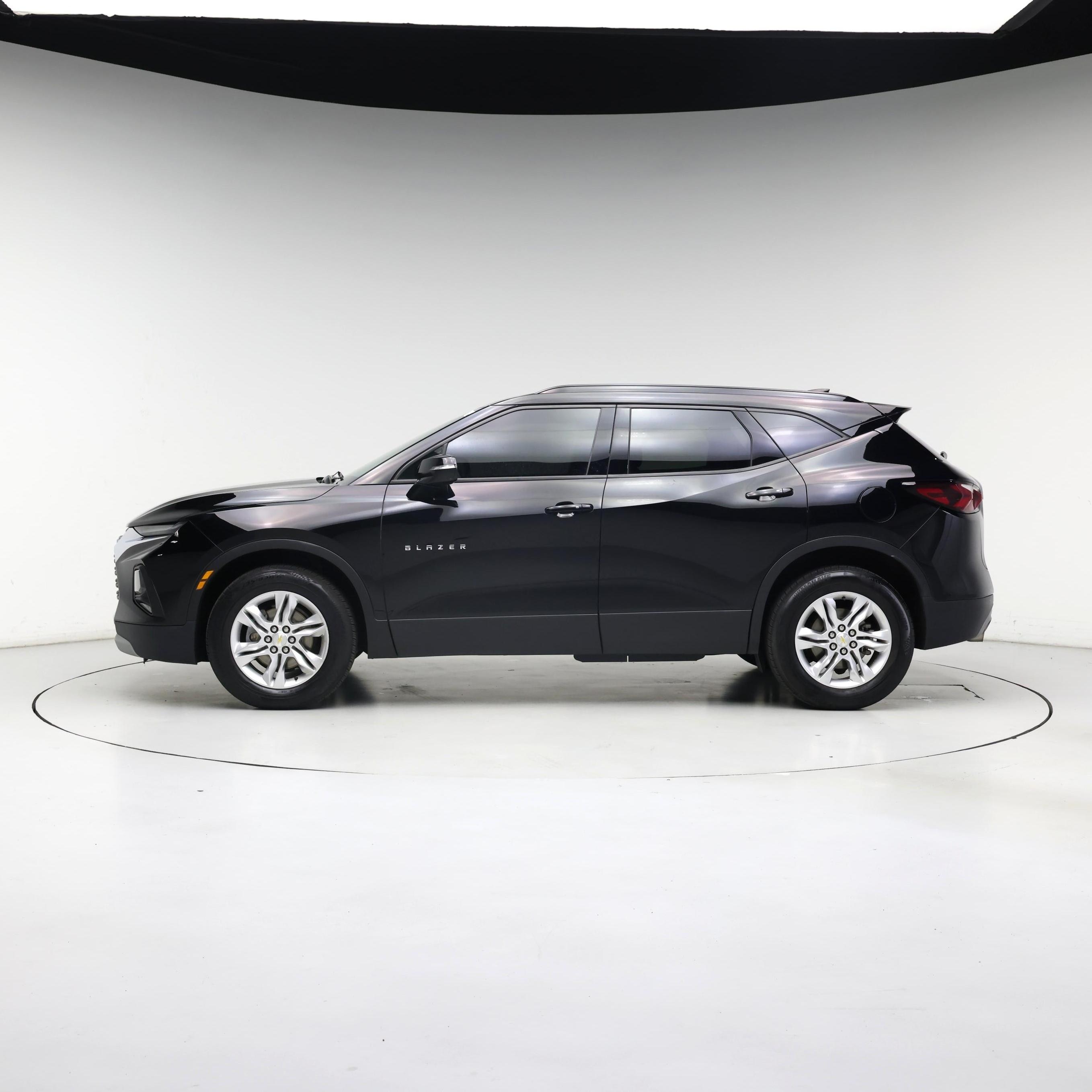 Thumbnail: 2020 Chevrolet Blazer - 3
