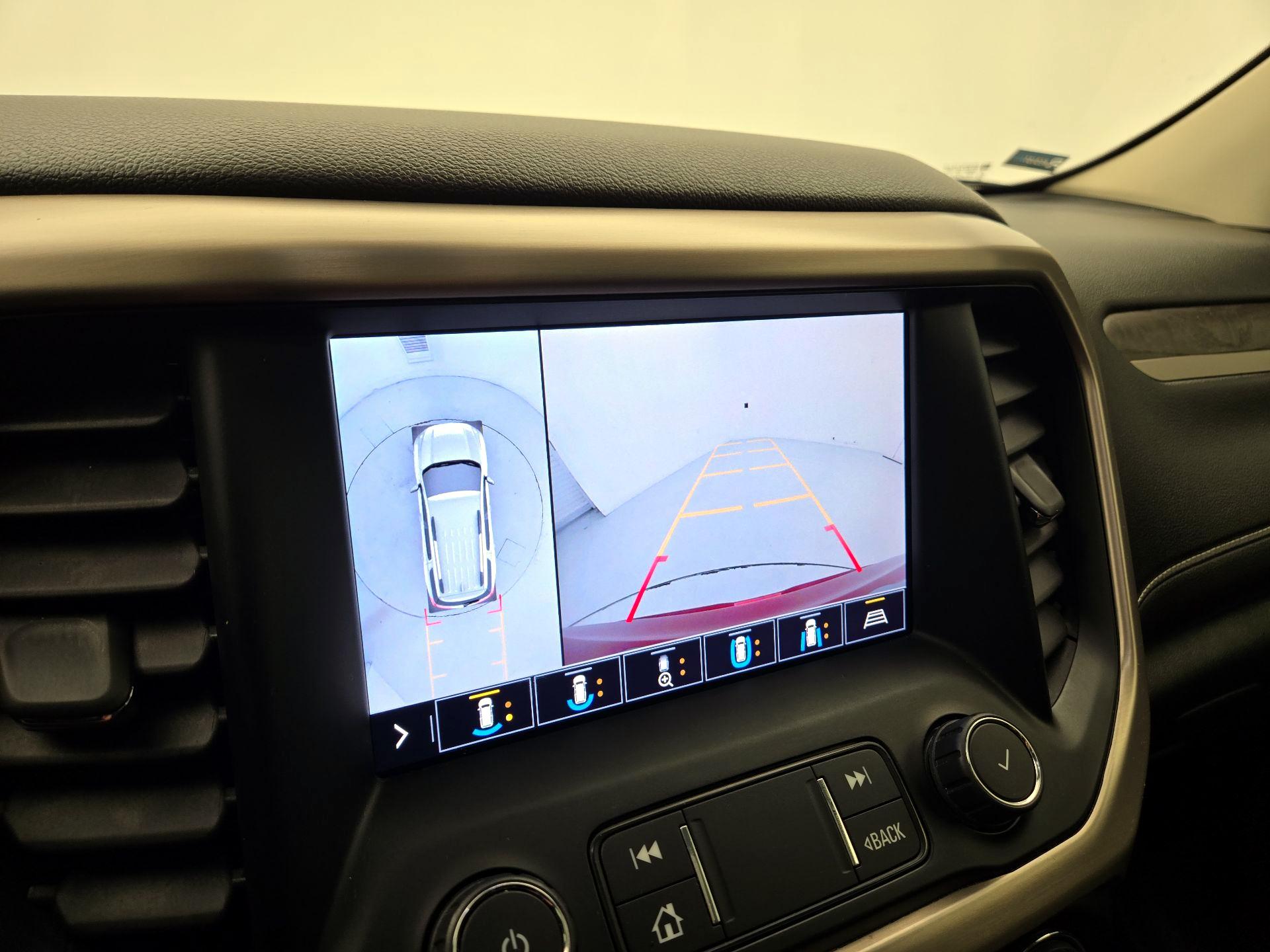 Thumbnail: 2020 GMC Acadia - 15