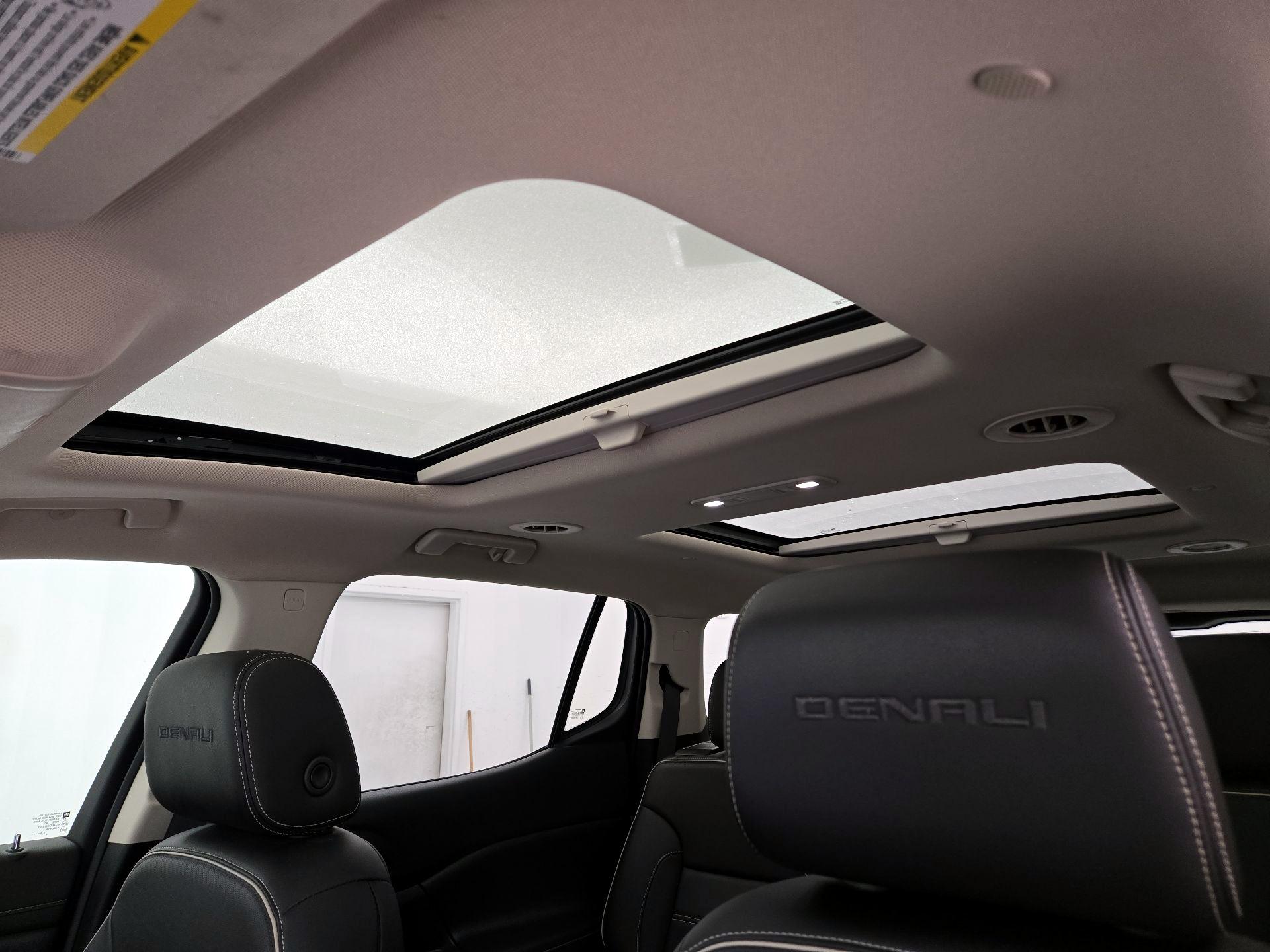 Thumbnail: 2020 GMC Acadia - 20