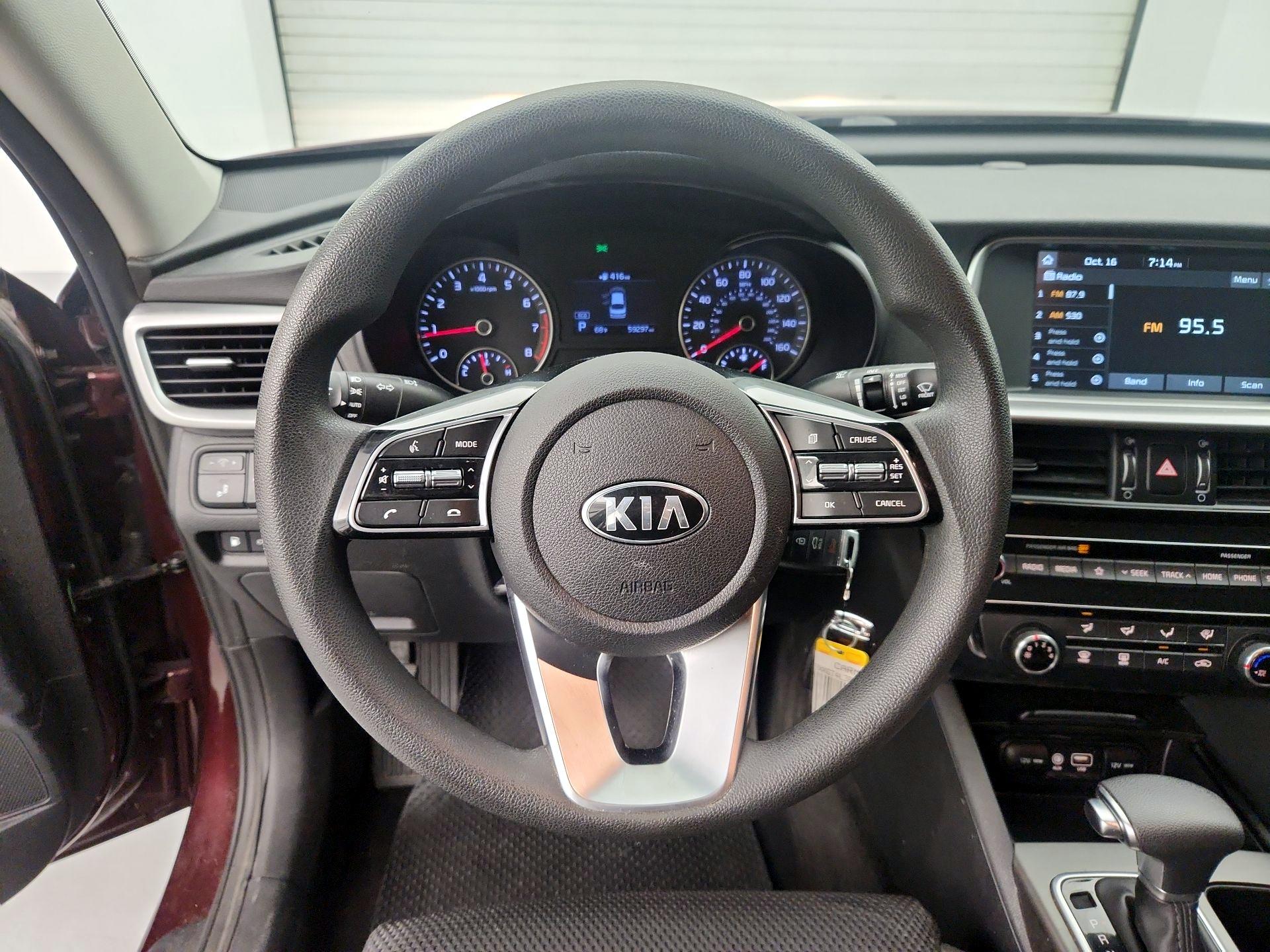 Thumbnail: 2020 Kia Optima - 10