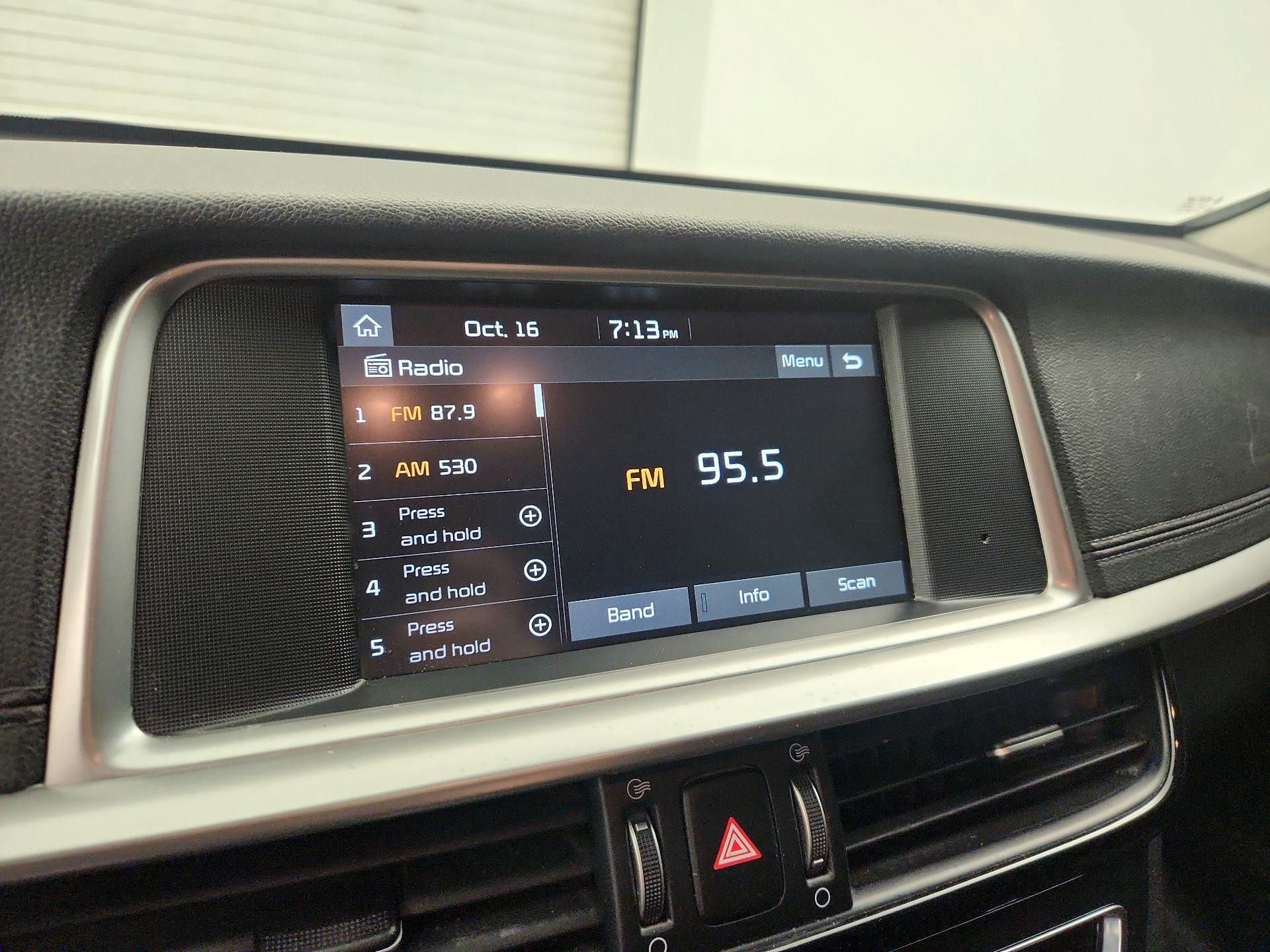 Thumbnail: 2020 Kia Optima - 15