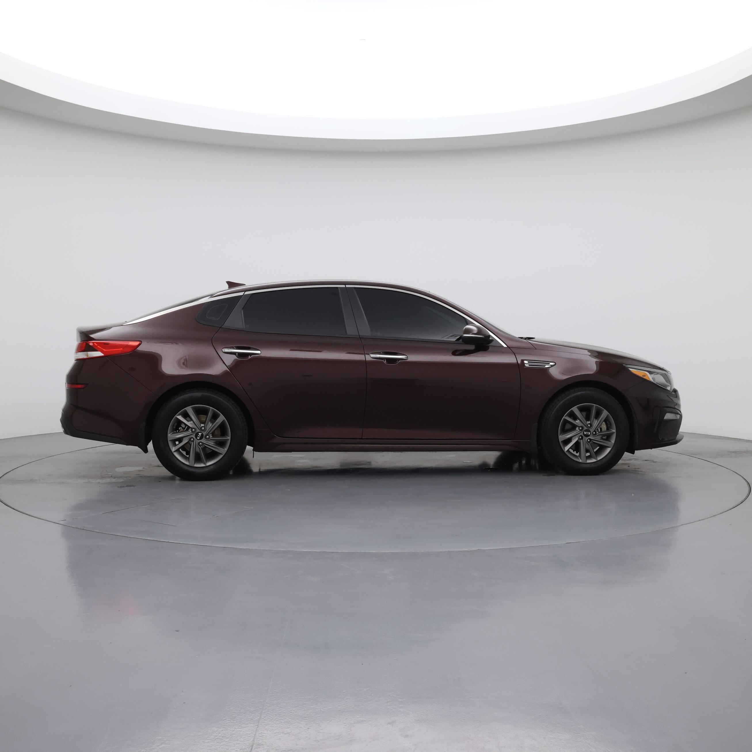 Thumbnail: 2020 Kia Optima - 7