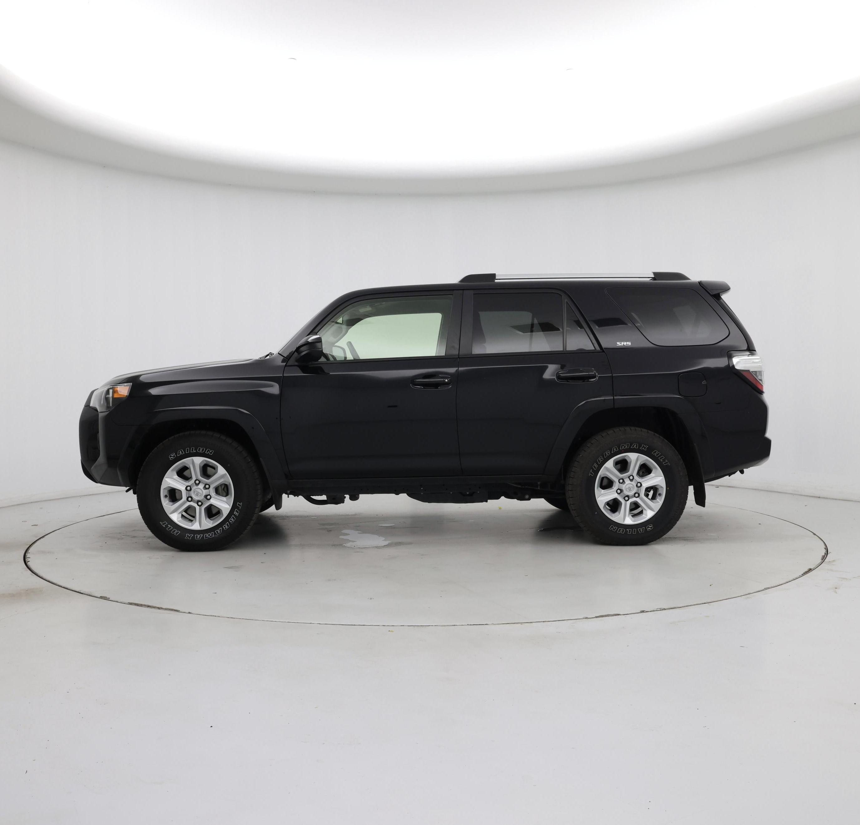 Thumbnail: 2024 Toyota 4Runner - 3