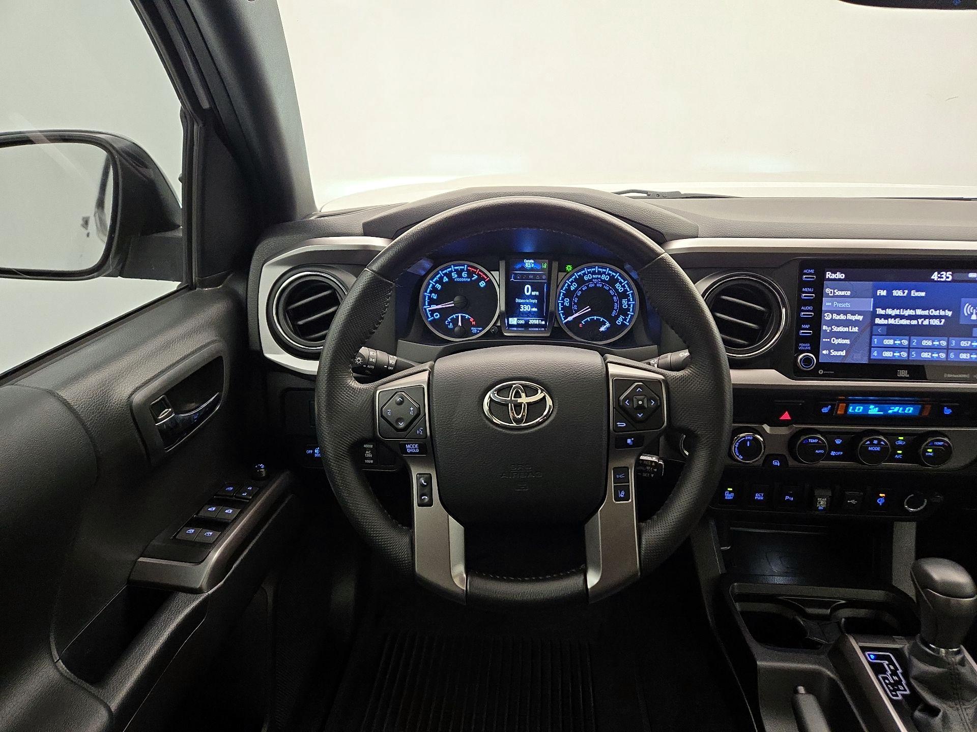 Thumbnail: 2023 Toyota Tacoma - 10