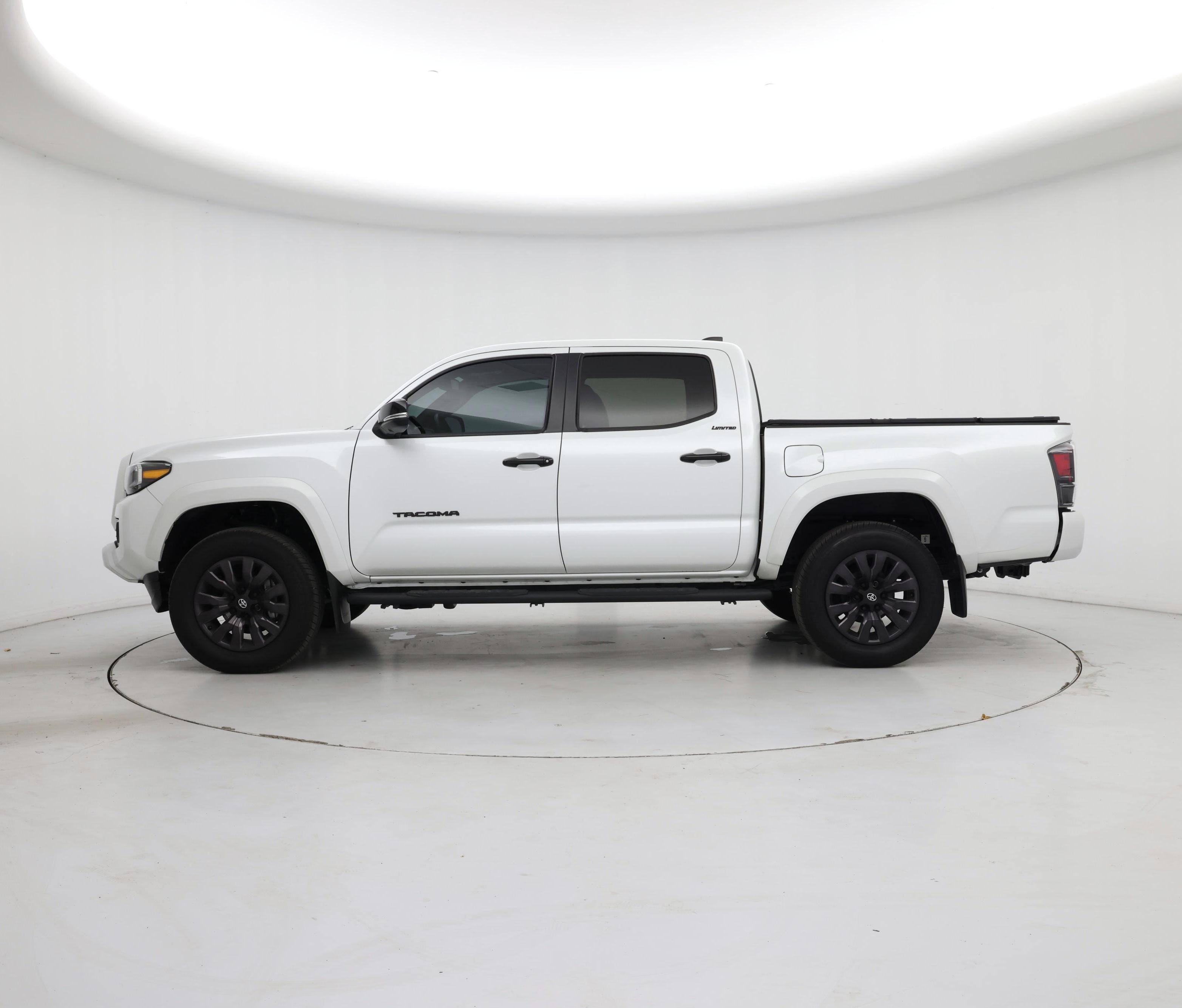 Thumbnail: 2023 Toyota Tacoma - 3