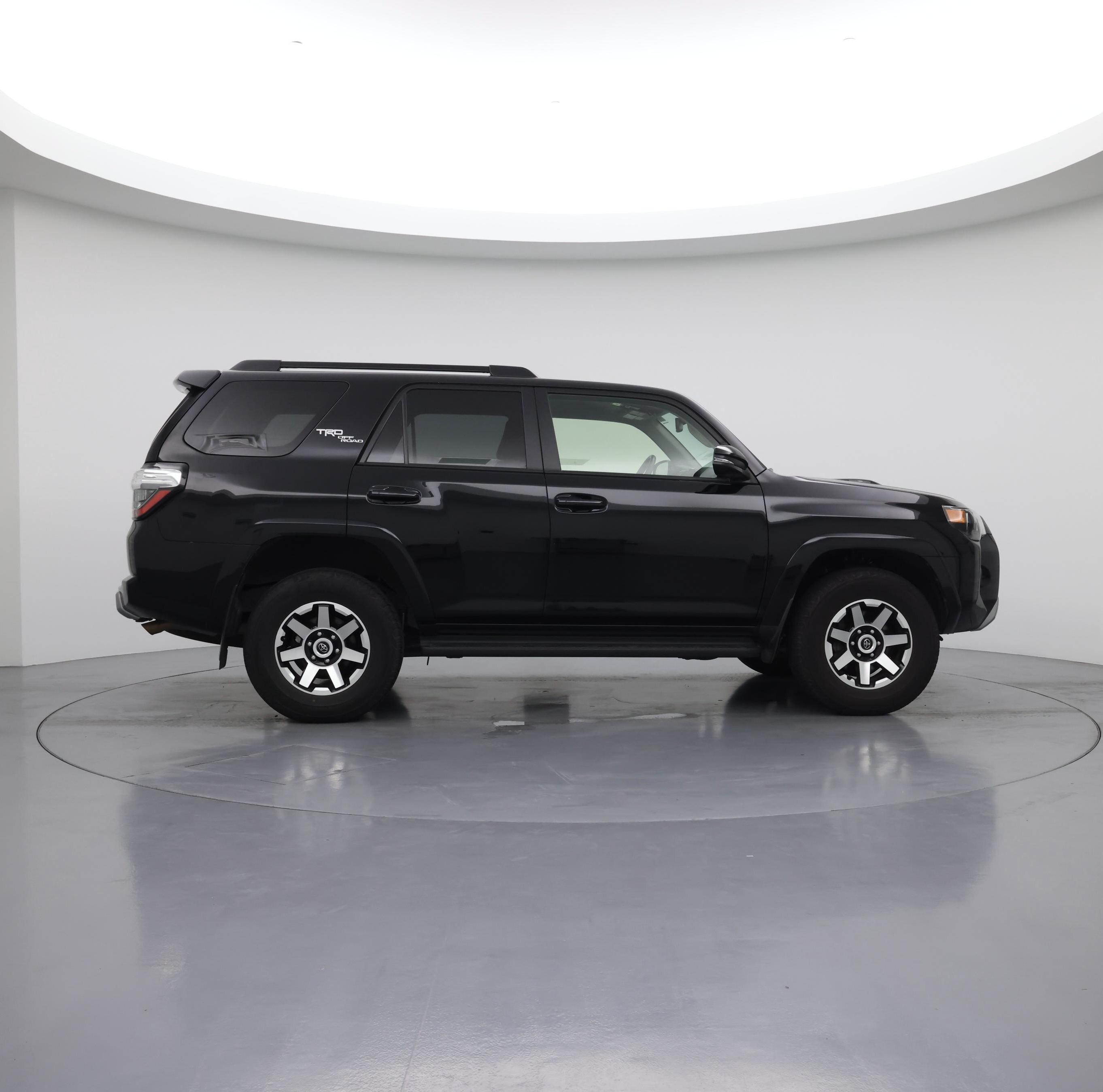 Thumbnail: 2024 Toyota 4Runner - 7