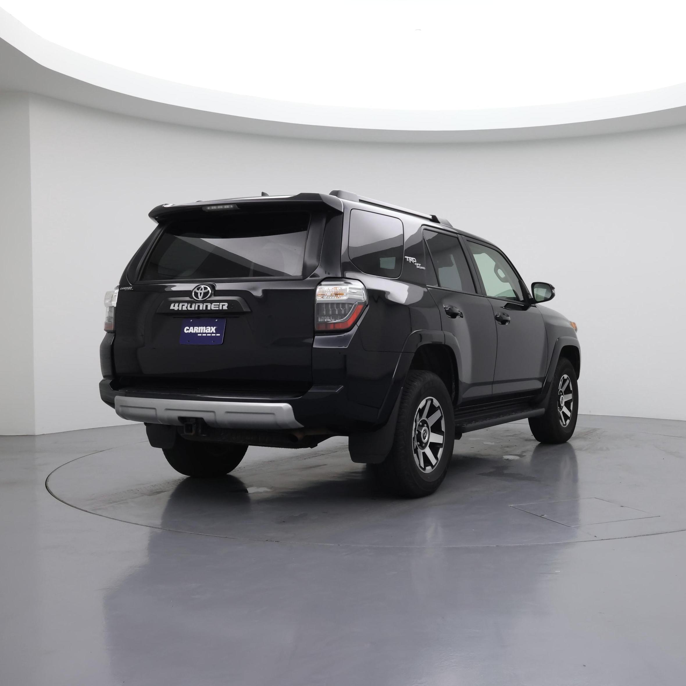 Thumbnail: 2024 Toyota 4Runner - 8