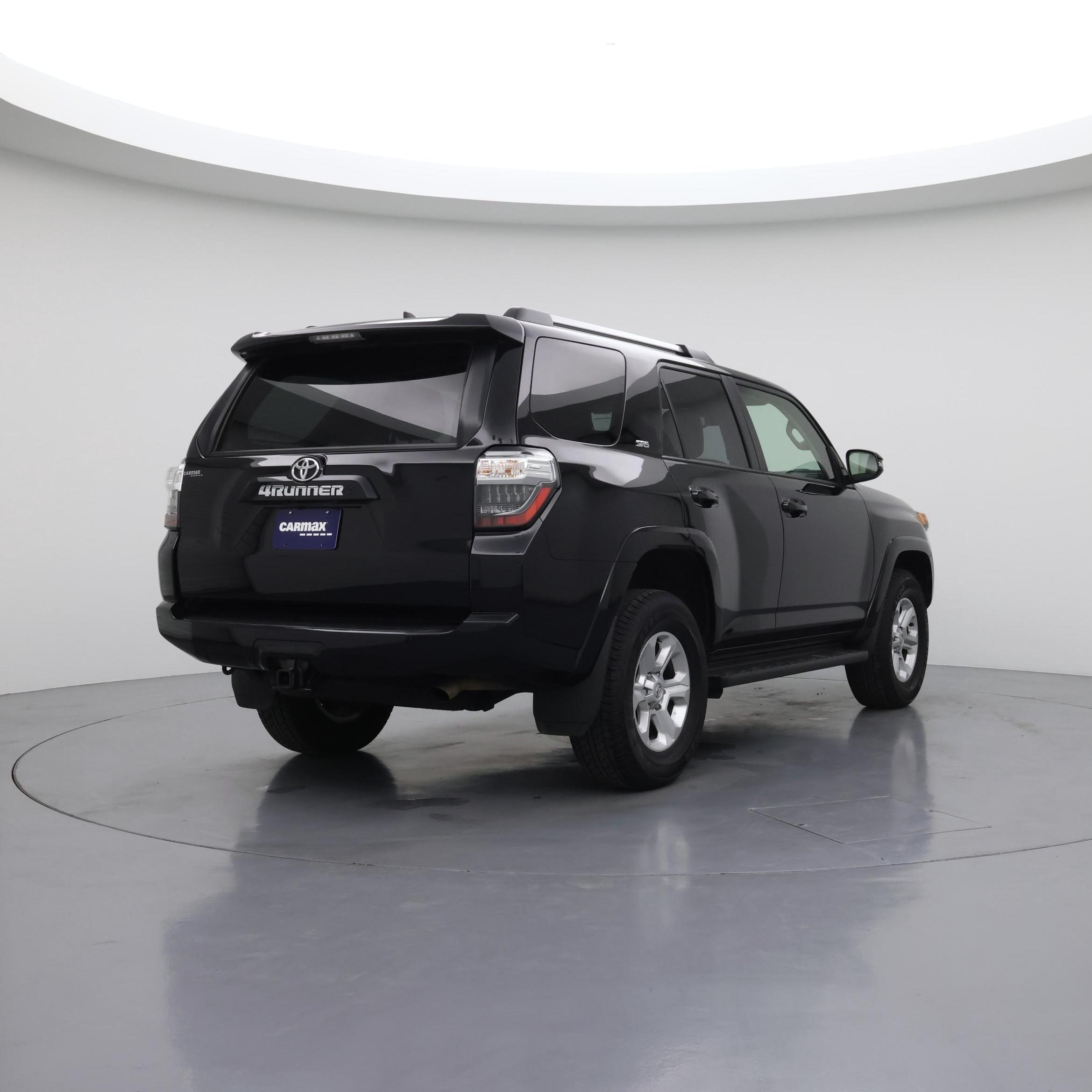 Thumbnail: 2024 Toyota 4Runner - 8