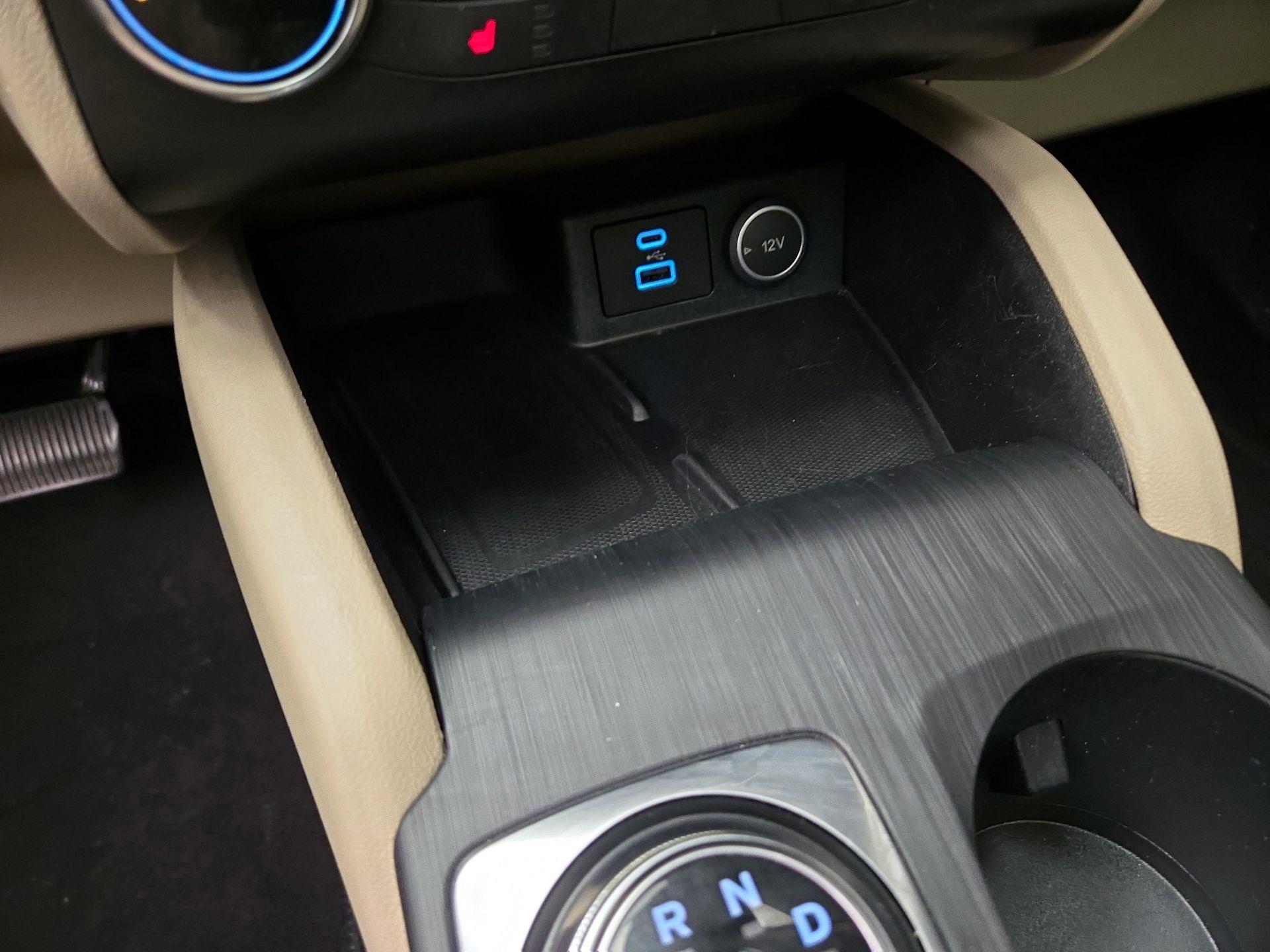 Thumbnail: 2020 Ford Escape - 19