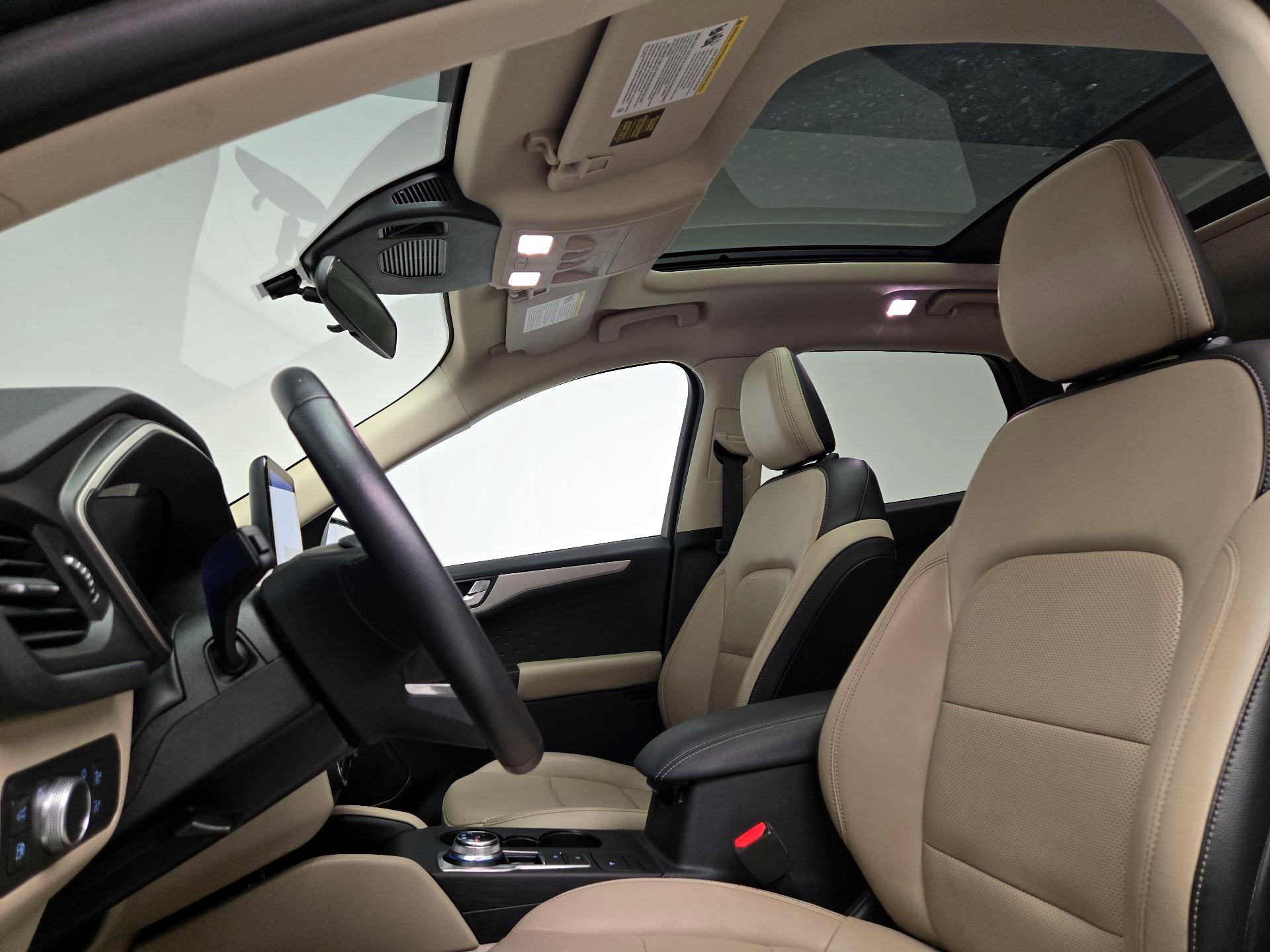 Thumbnail: 2020 Ford Escape - 20